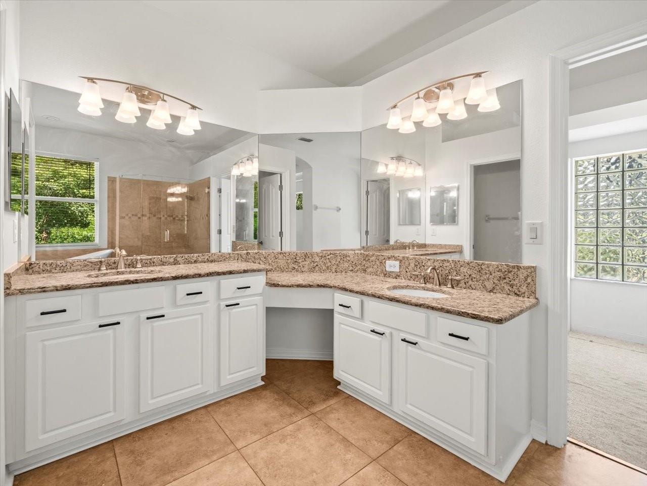 Image 37 of 73 For 6127 Cezanne Avenue