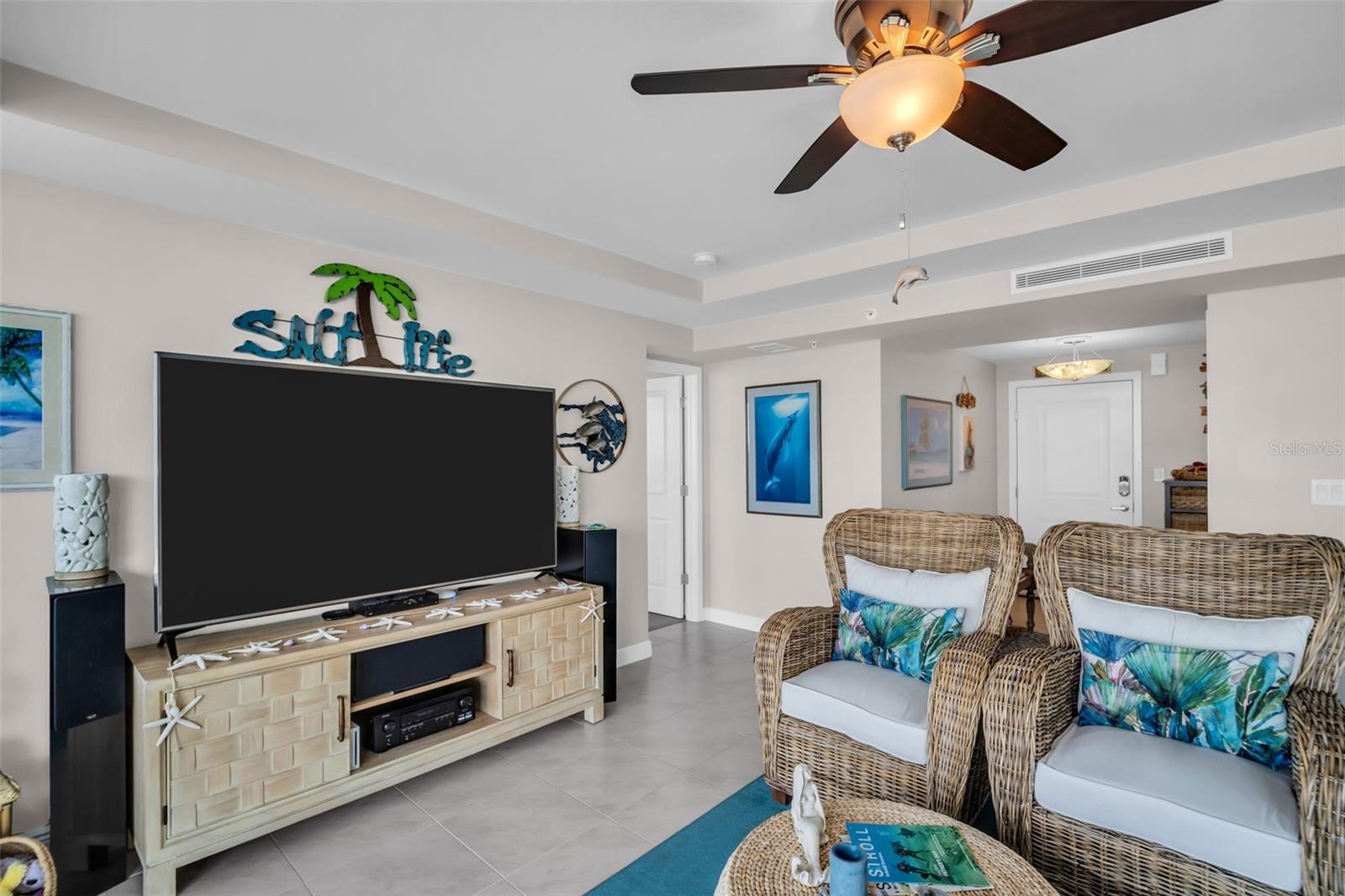 Image 4 of 53 For 223 Island Way 7f
