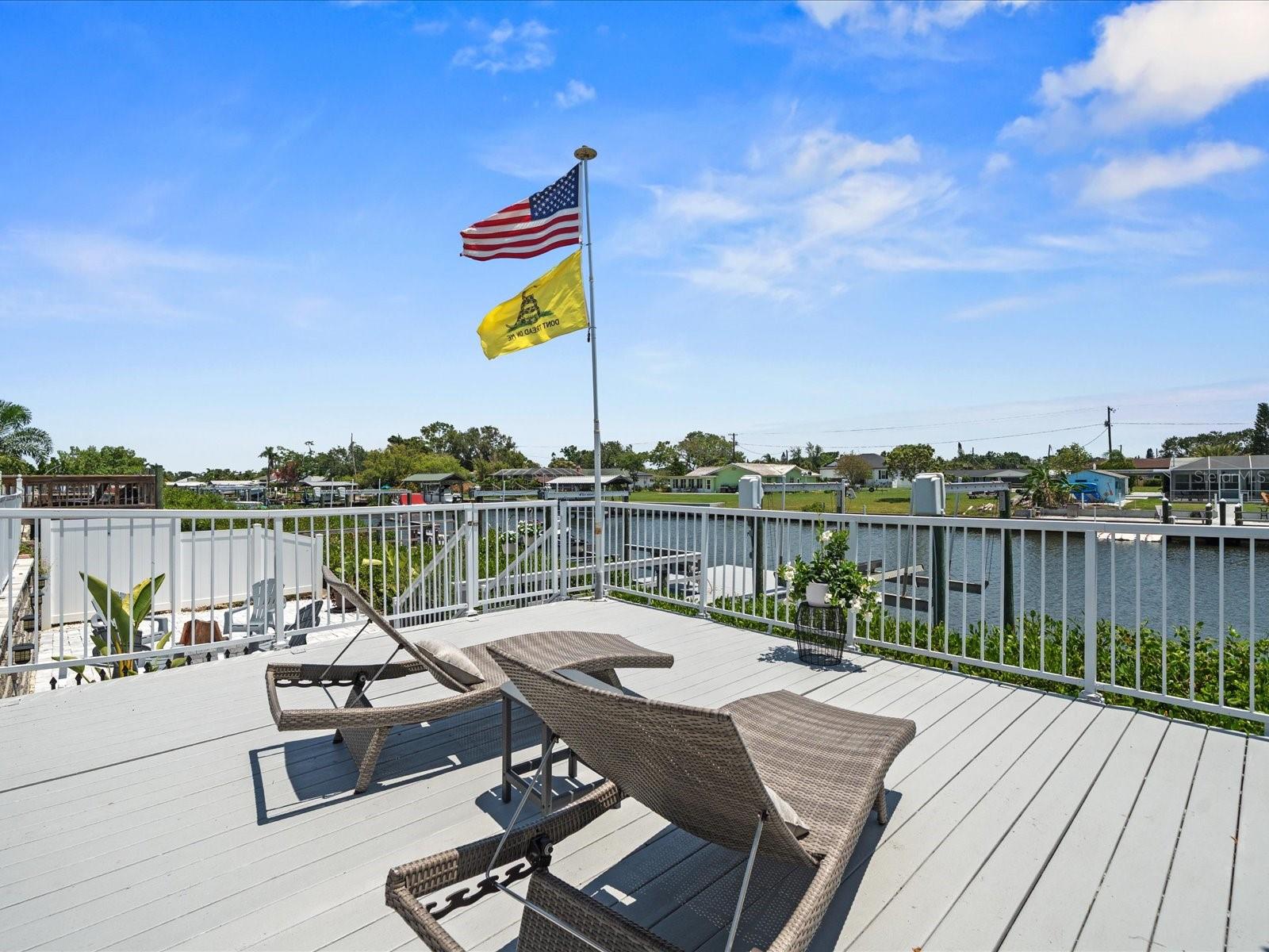Listing photo id 10 for 574 Bimini Bay Boulevard