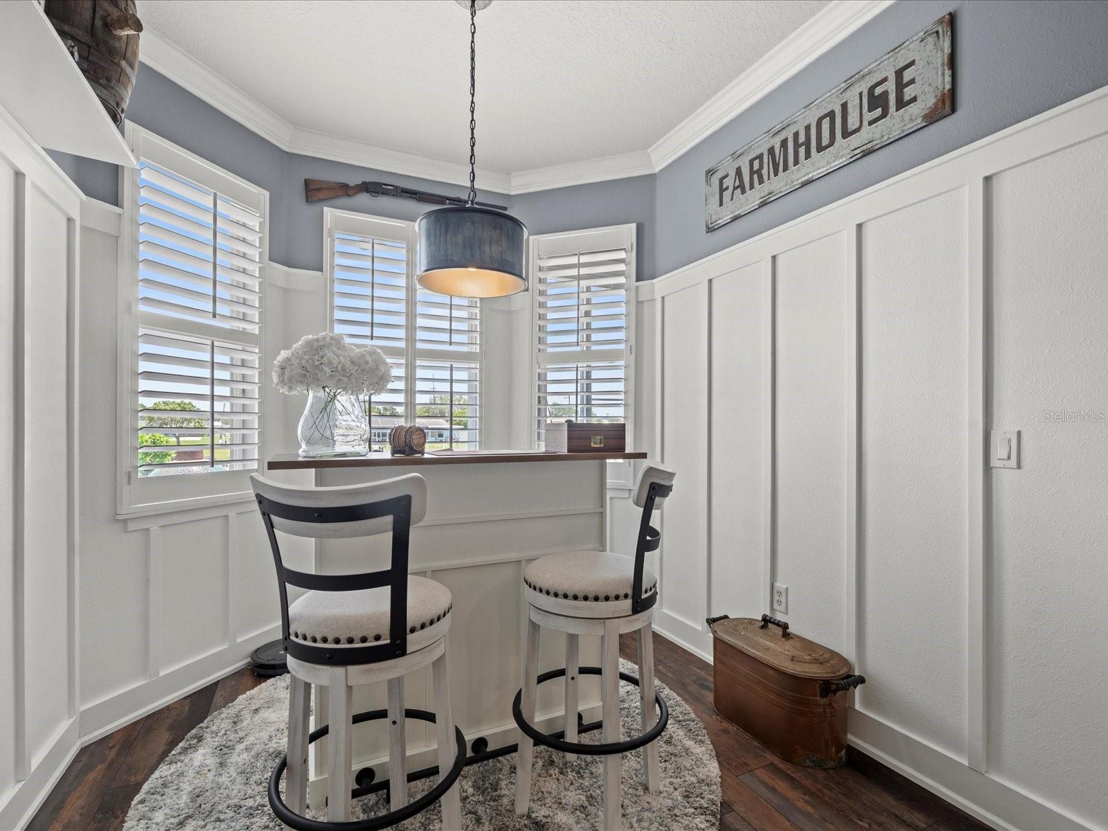 Listing photo id 24 for 574 Bimini Bay Boulevard