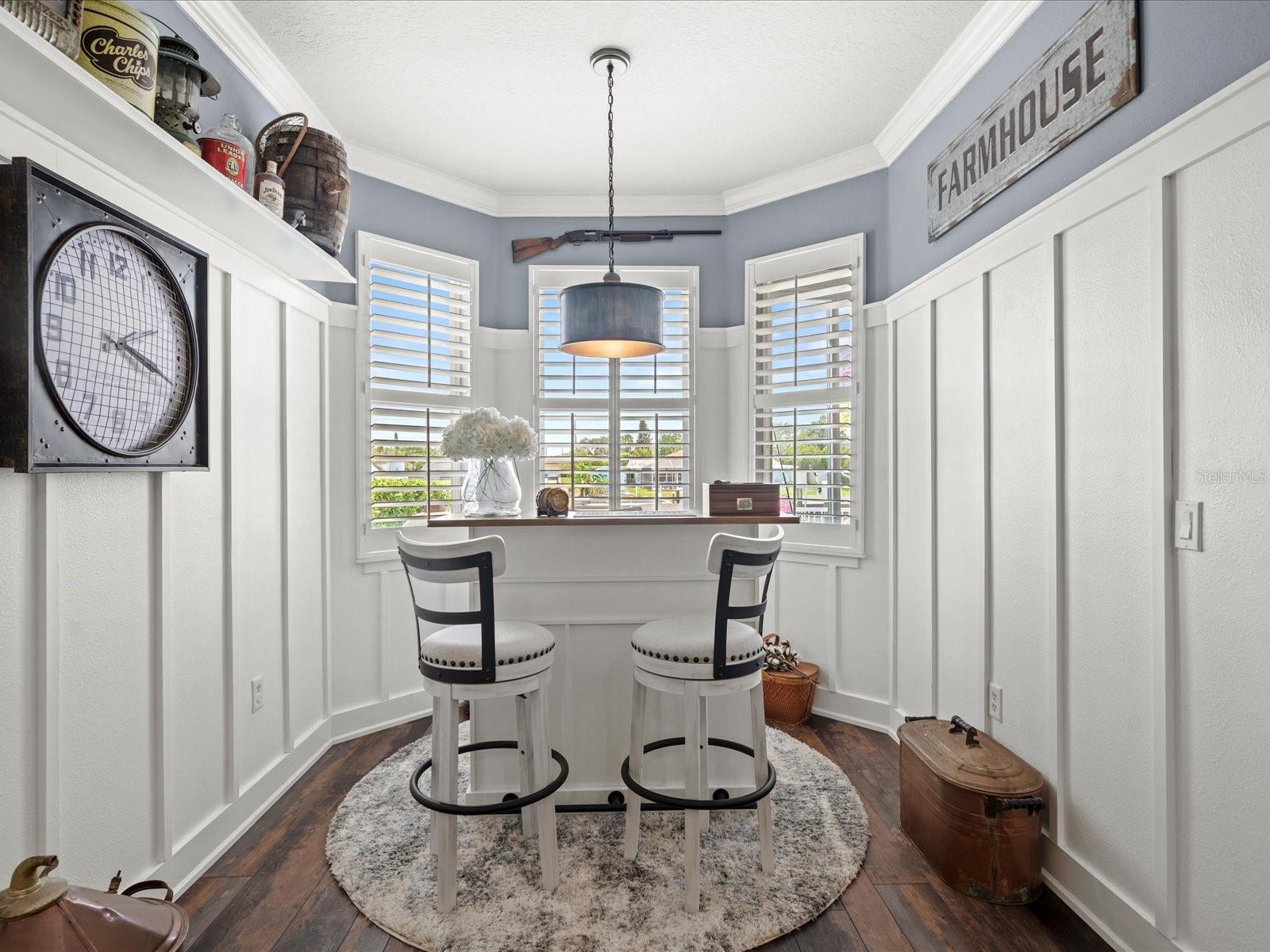 Listing photo id 27 for 574 Bimini Bay Boulevard