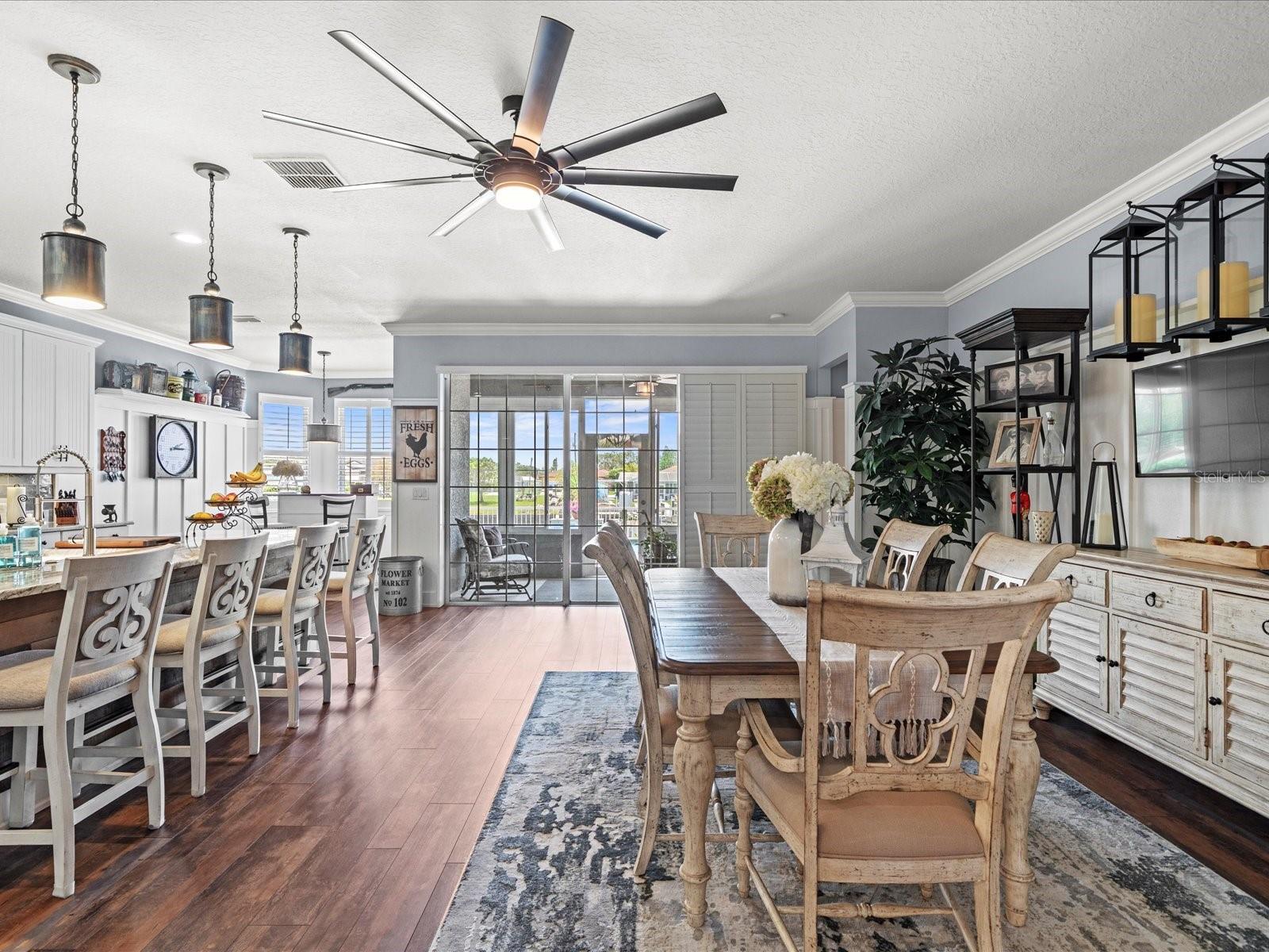 Listing photo id 34 for 574 Bimini Bay Boulevard