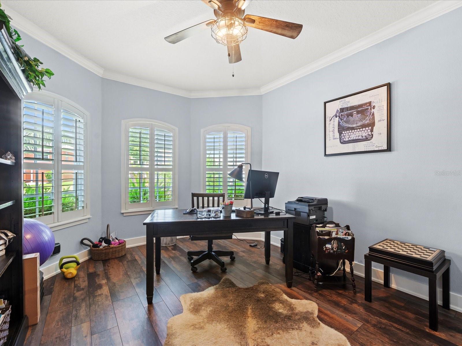 Listing photo id 35 for 574 Bimini Bay Boulevard