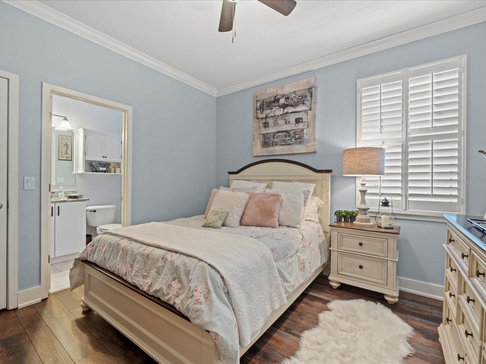 Listing photo id 38 for 574 Bimini Bay Boulevard