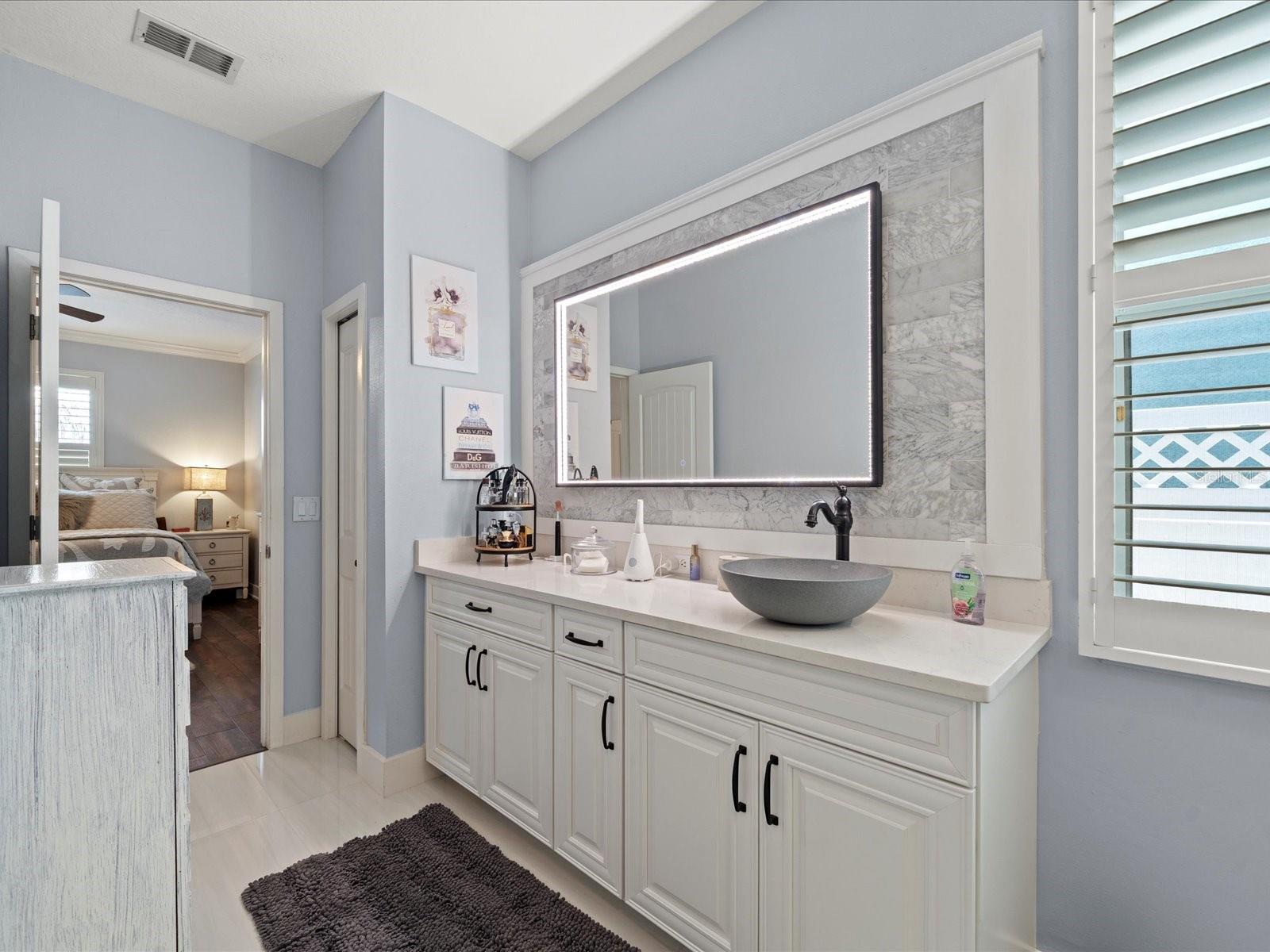 Listing photo id 47 for 574 Bimini Bay Boulevard