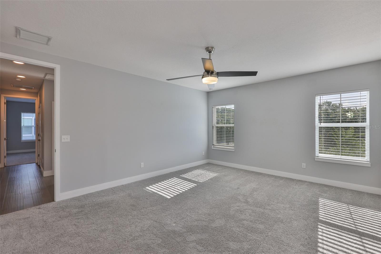 Image 22 of 44 For 6619 Manhattan Avenue 1