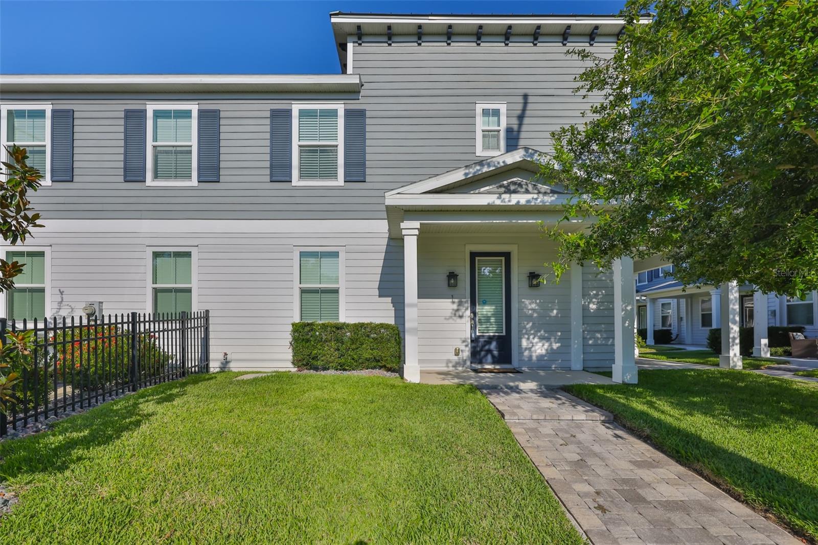 Image 3 of 44 For 6619 Manhattan Avenue 1