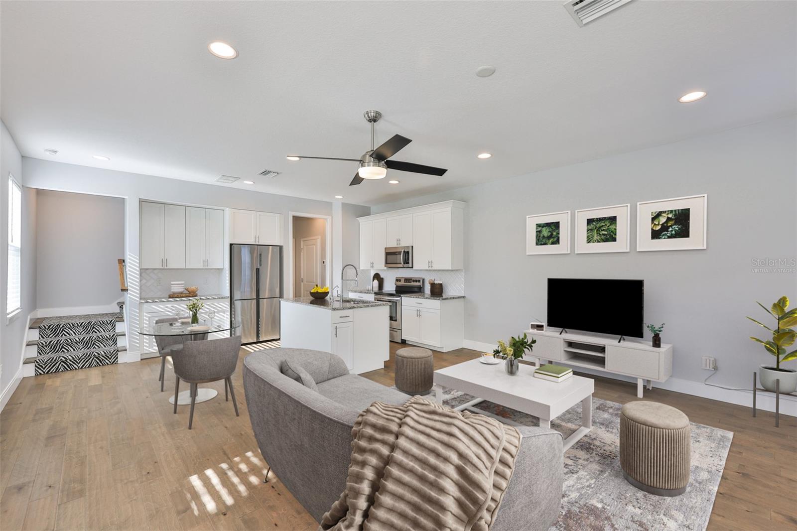 Image 8 of 44 For 6619 Manhattan Avenue 1
