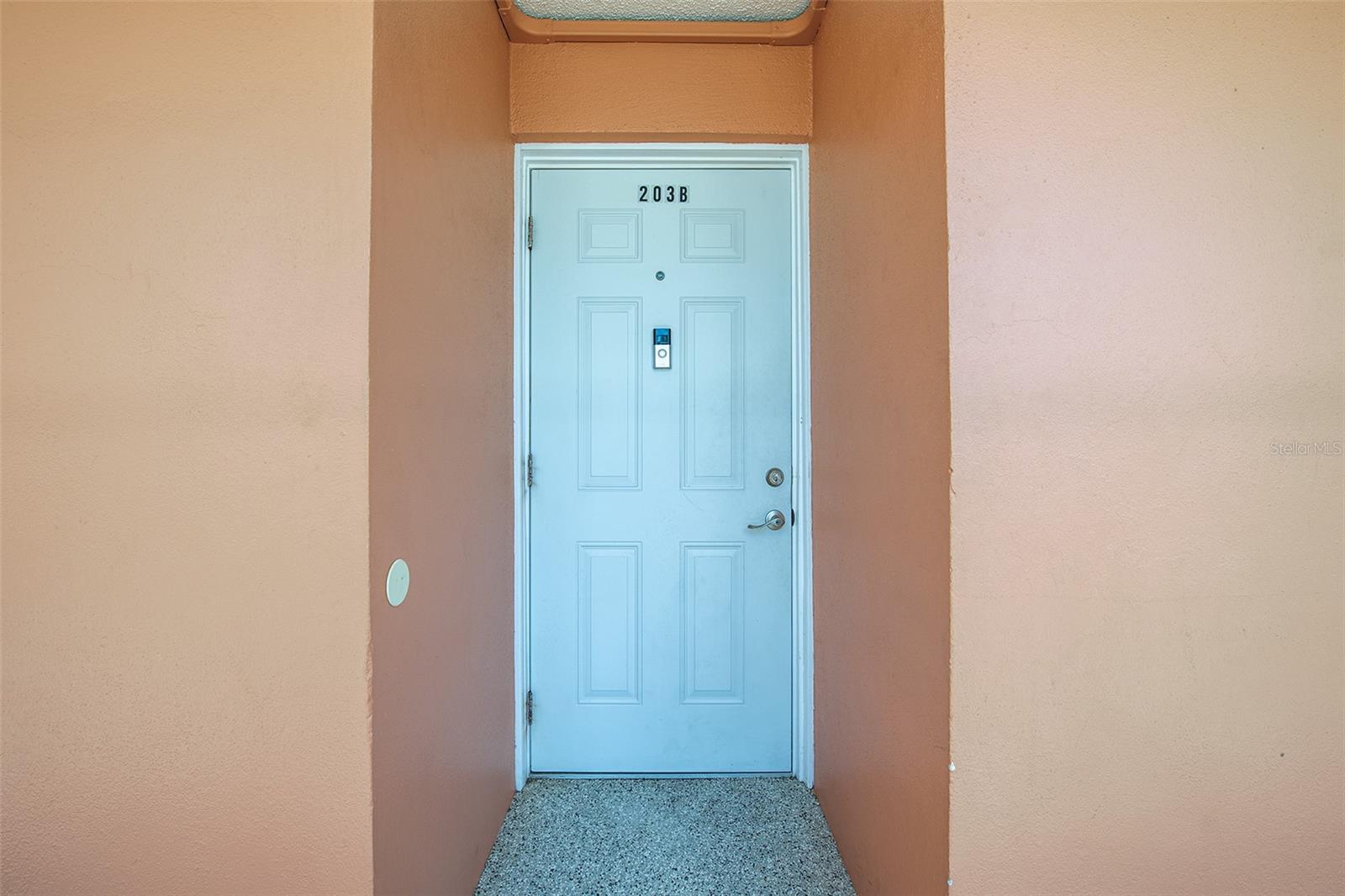 Image 2 of 29 For 6960 20th Avenue N 203b