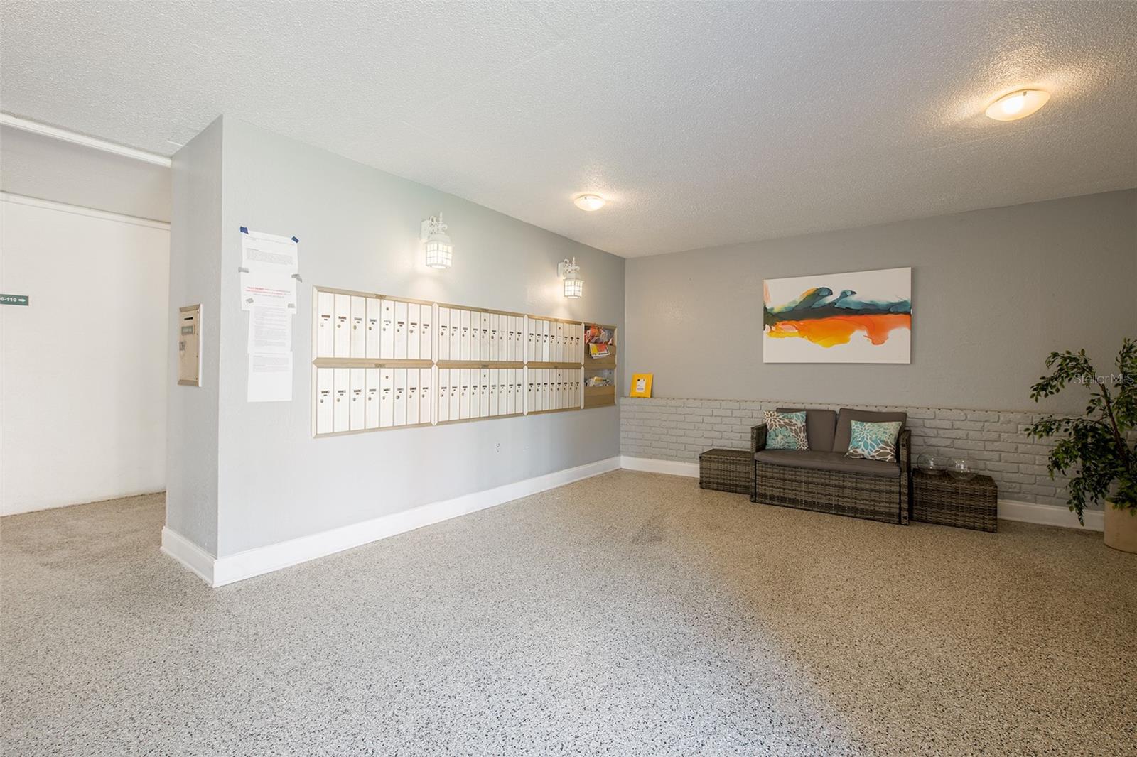 Image 25 of 29 For 6960 20th Avenue N 203b