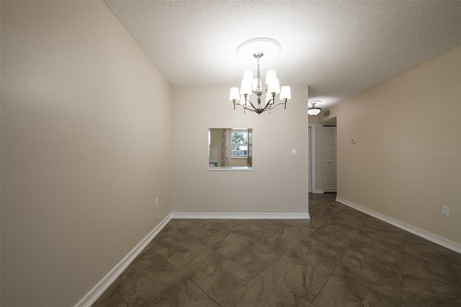 Image 5 of 29 For 6960 20th Avenue N 203b