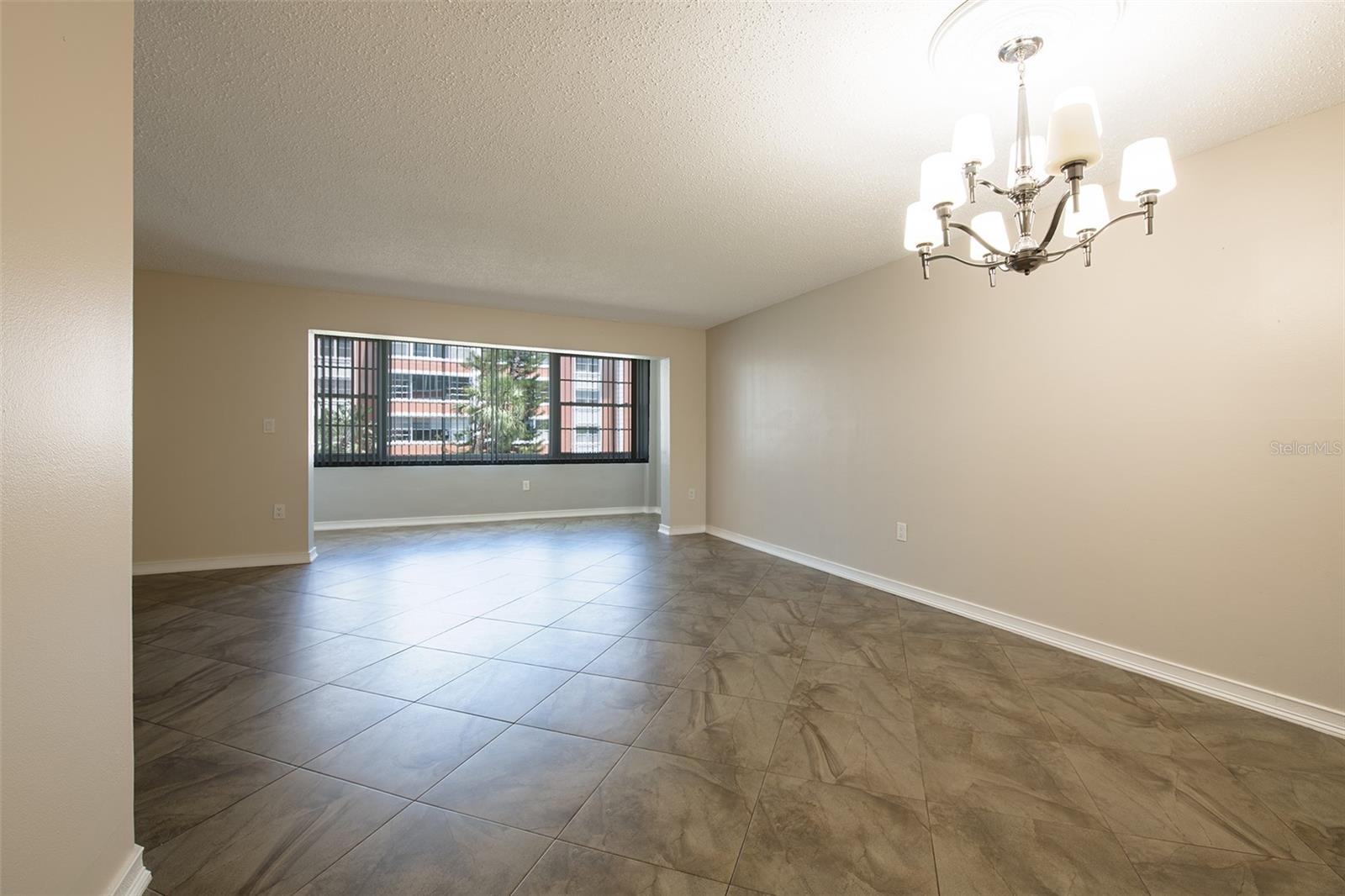 Image 8 of 29 For 6960 20th Avenue N 203b