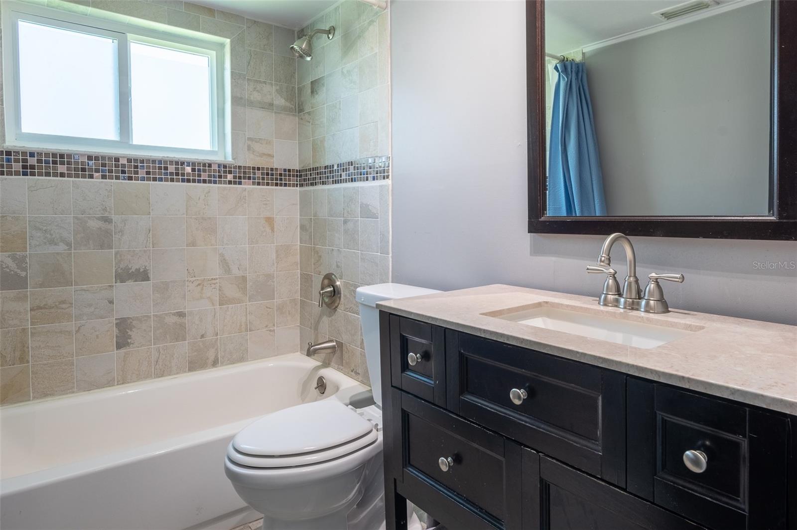 Image 15 of 31 For 5923 19th Street Ne