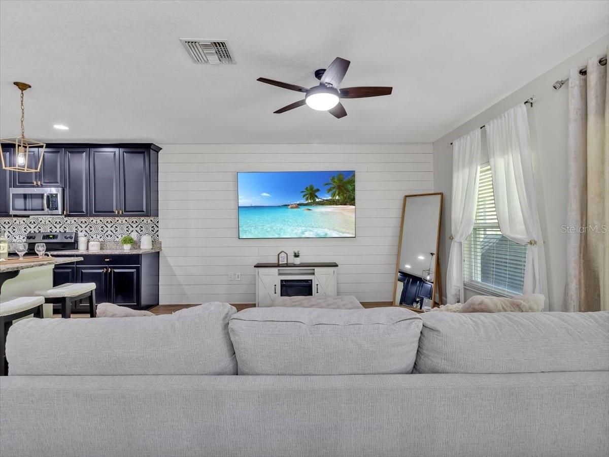 Image 21 of 60 For 12428 Chaya Court