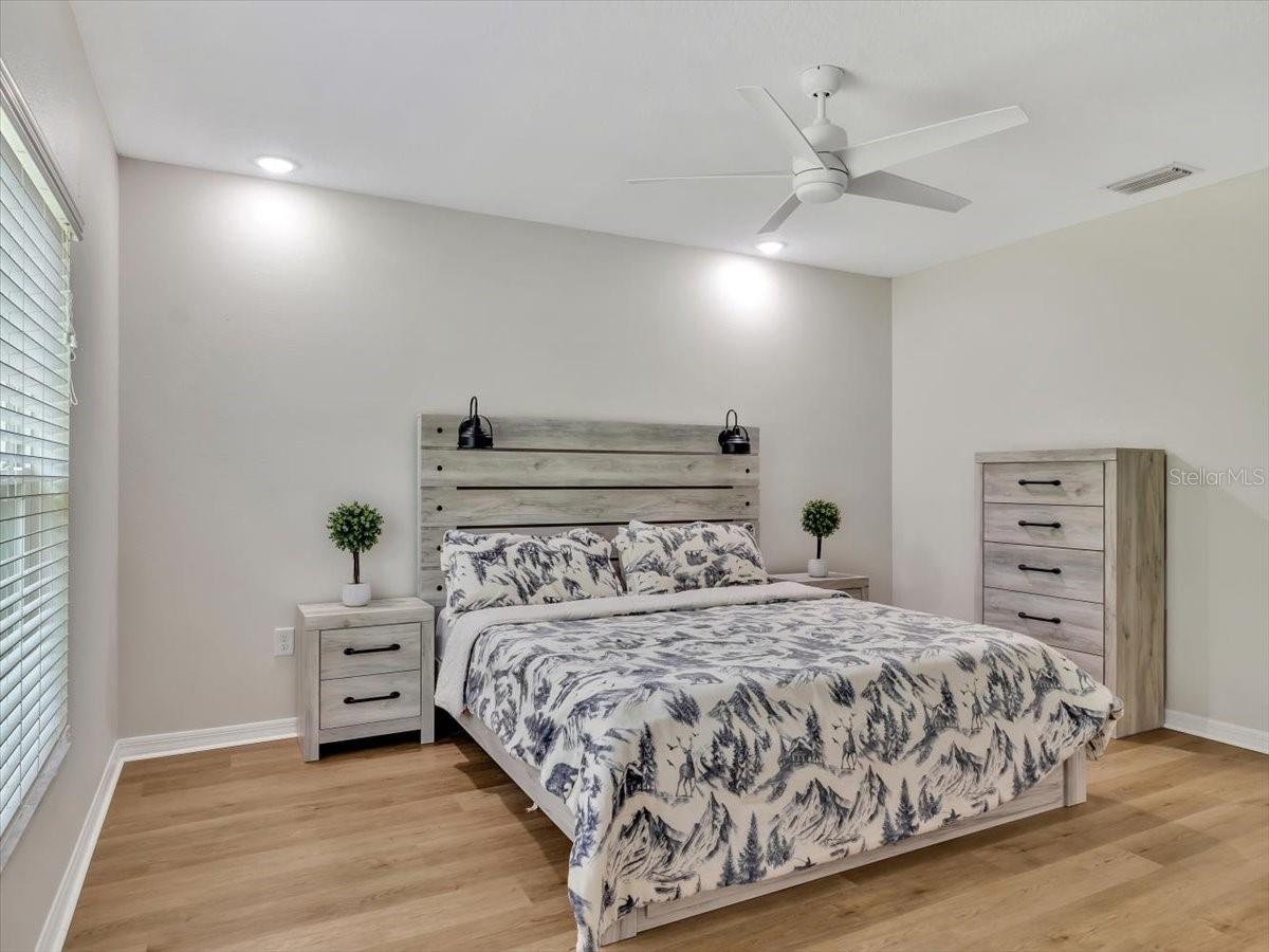 Image 29 of 60 For 12428 Chaya Court