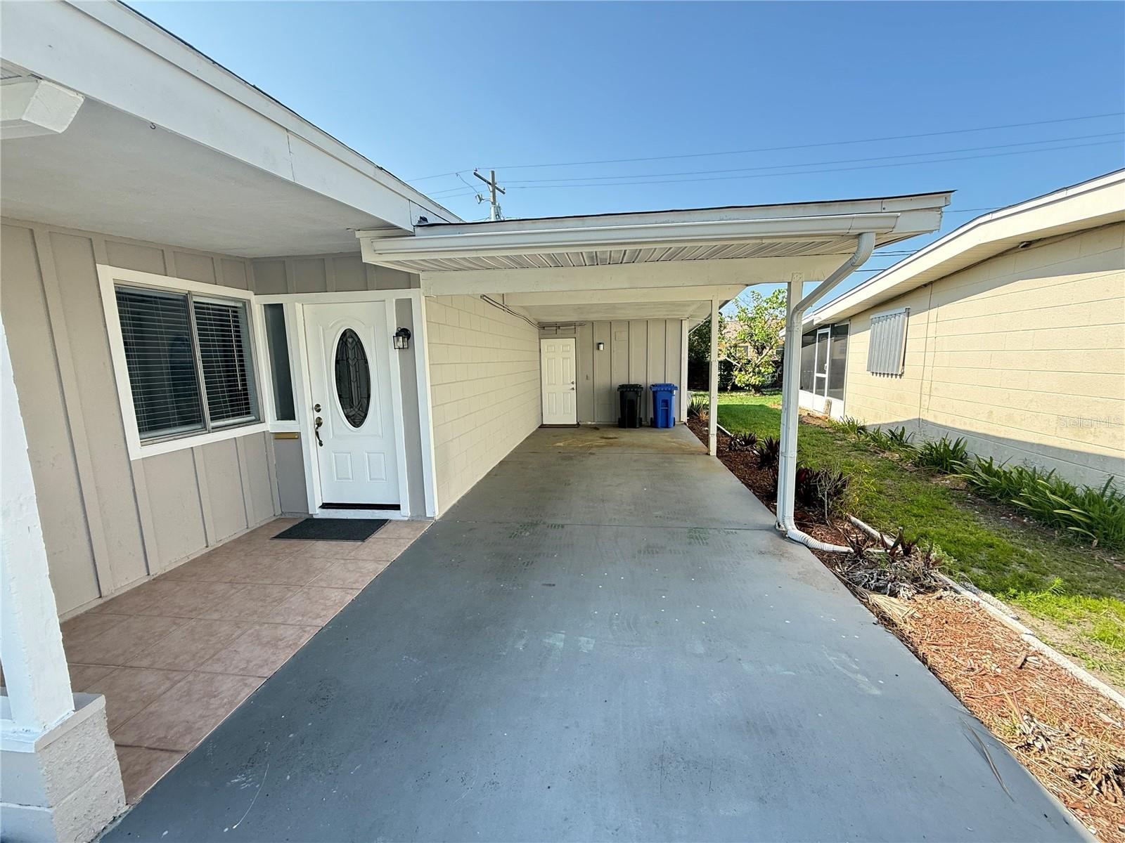 Image 4 of 32 For 1006 Beach Boulevard