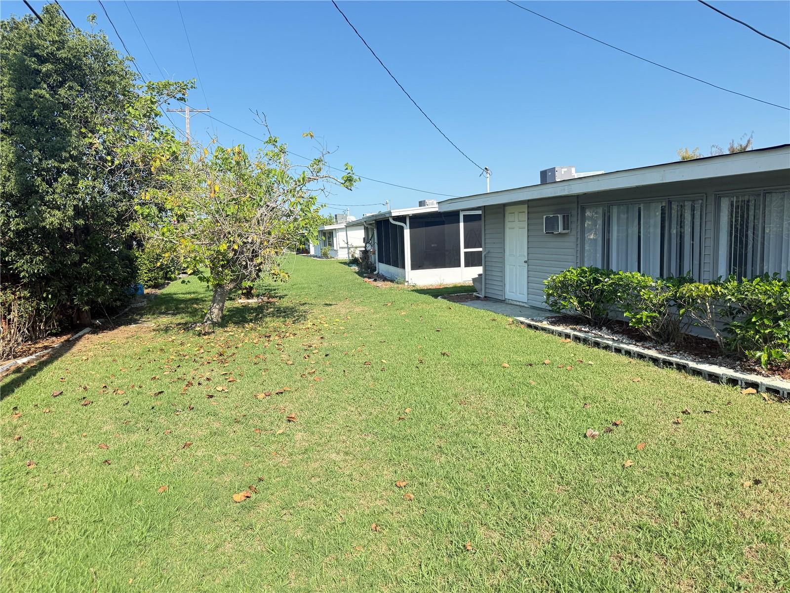 Image 8 of 32 For 1006 Beach Boulevard