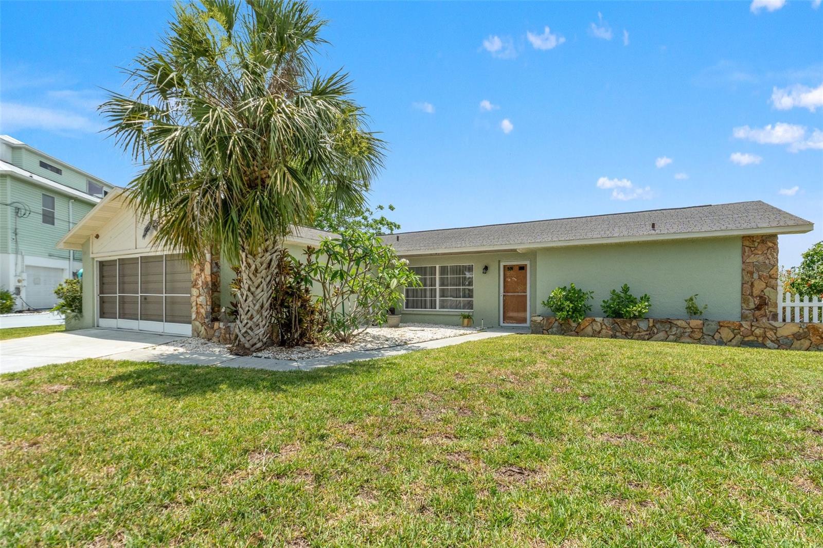 Image 2 of 39 For 3226 Gardenia Drive