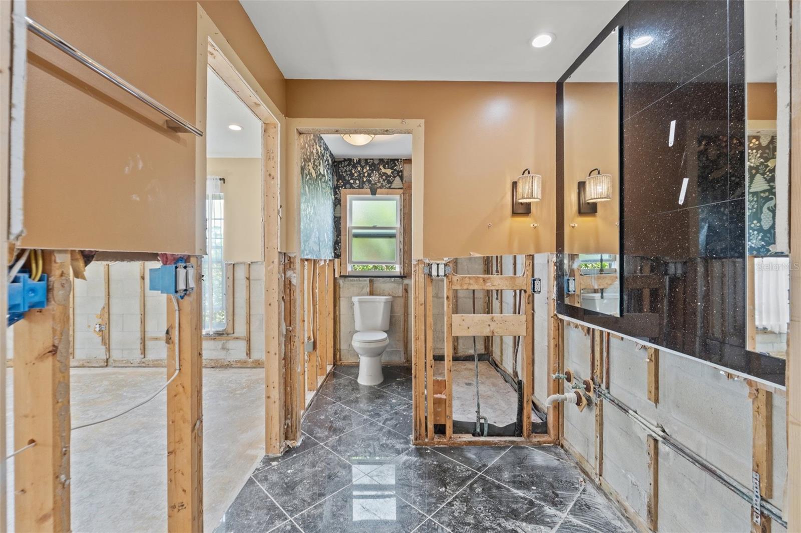 Image 25 of 39 For 3226 Gardenia Drive