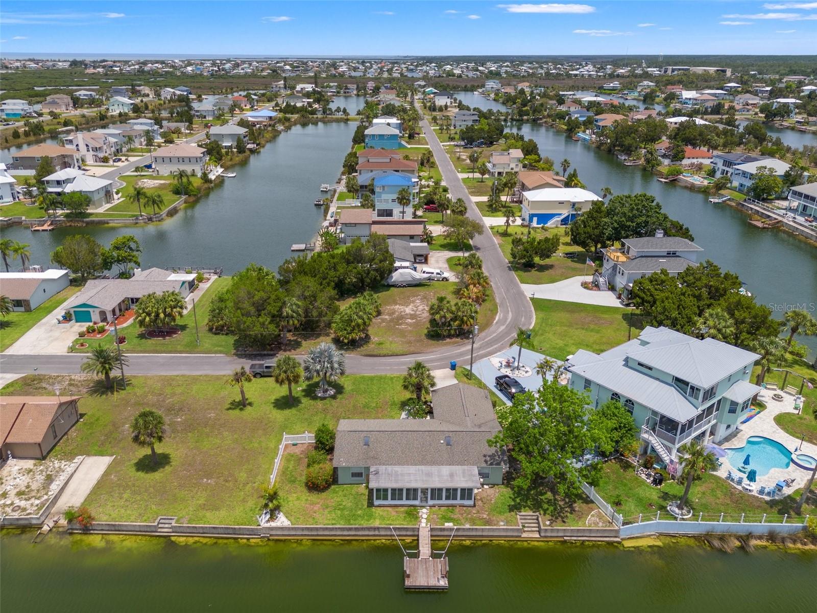 Image 7 of 39 For 3226 Gardenia Drive