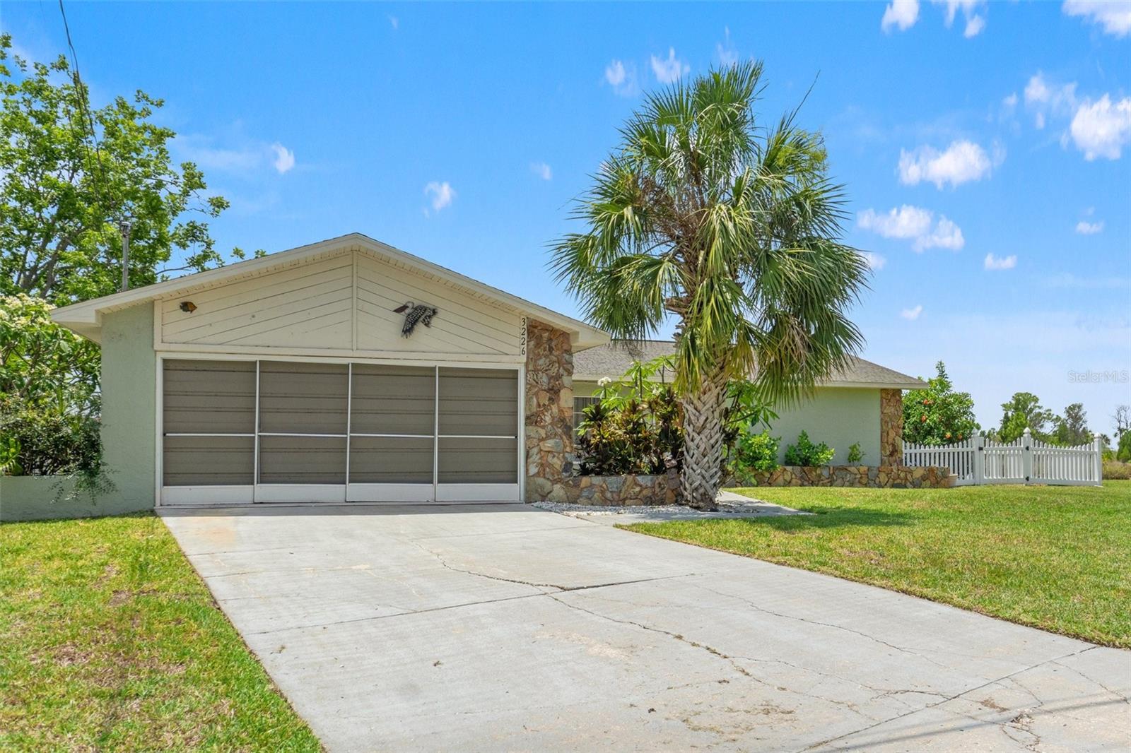 Image 8 of 39 For 3226 Gardenia Drive