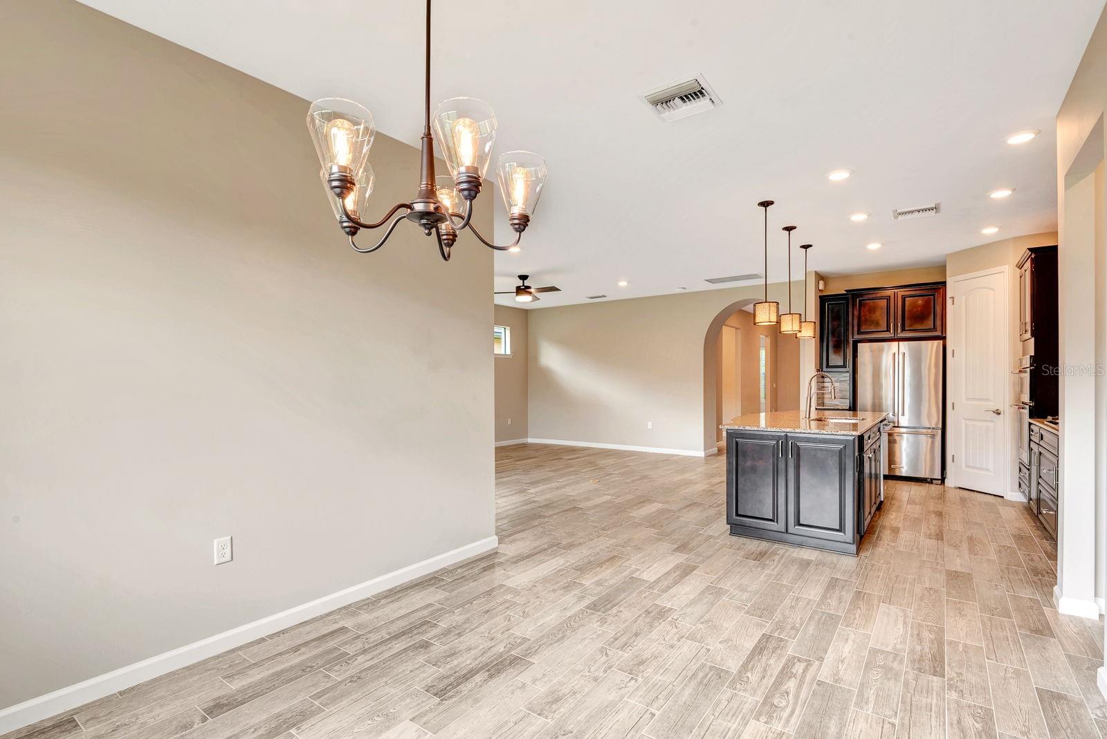 Image 20 of 53 For 16723 Blackwater Terrace