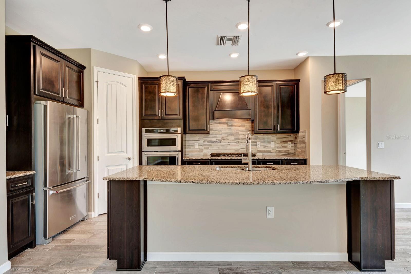 Image 9 of 53 For 16723 Blackwater Terrace