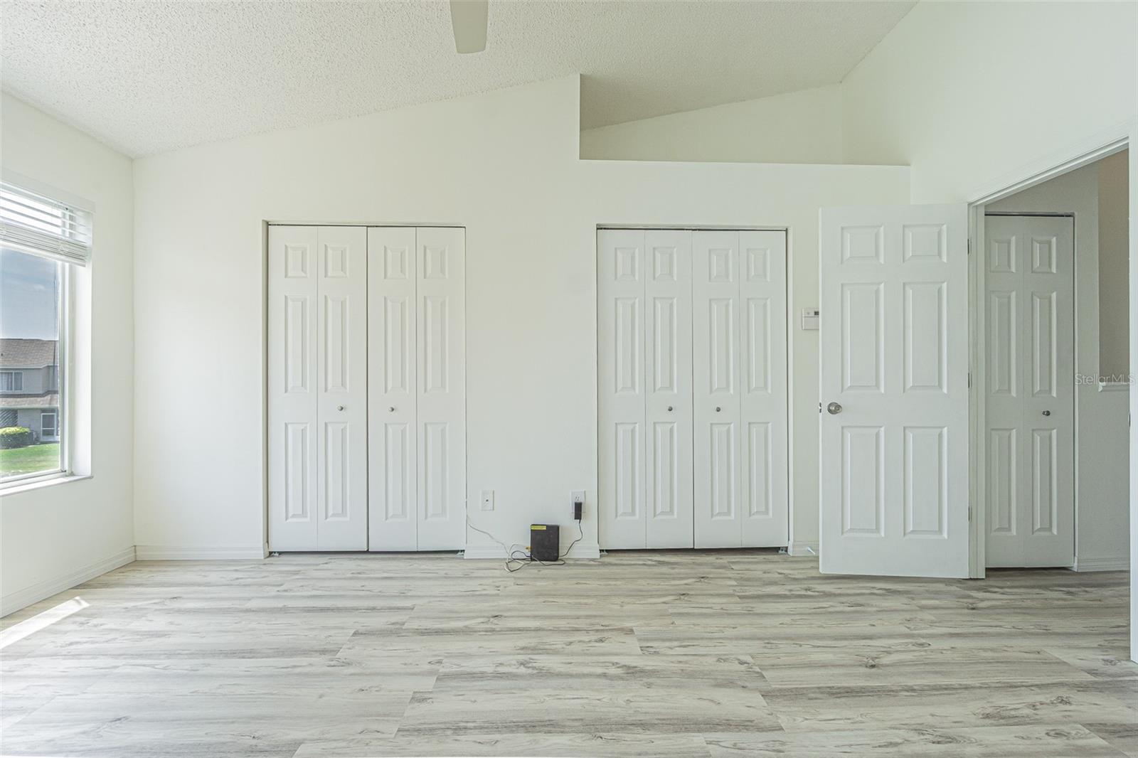Image 40 of 50 For 6229 Bayside Key Drive
