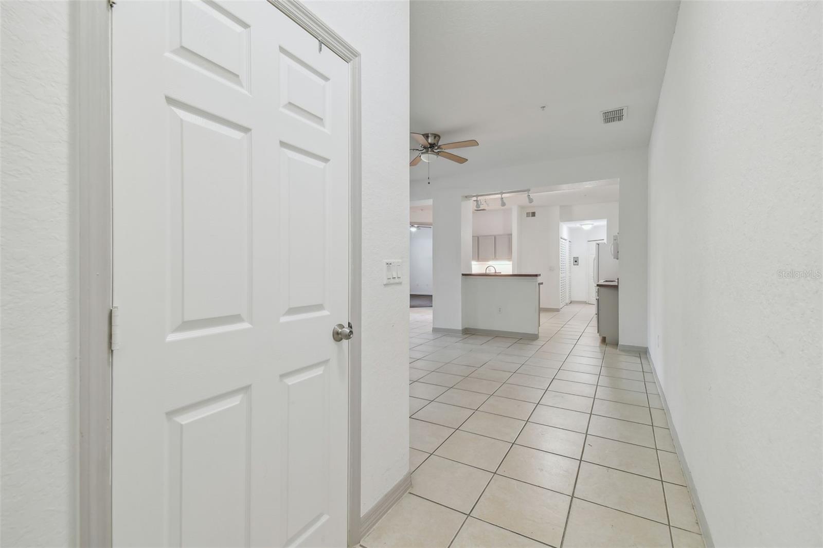 Image 10 of 50 For 5052 Sunridge Palms Drive 102