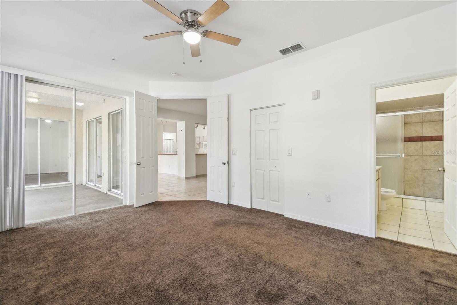 Image 20 of 50 For 5052 Sunridge Palms Drive 102