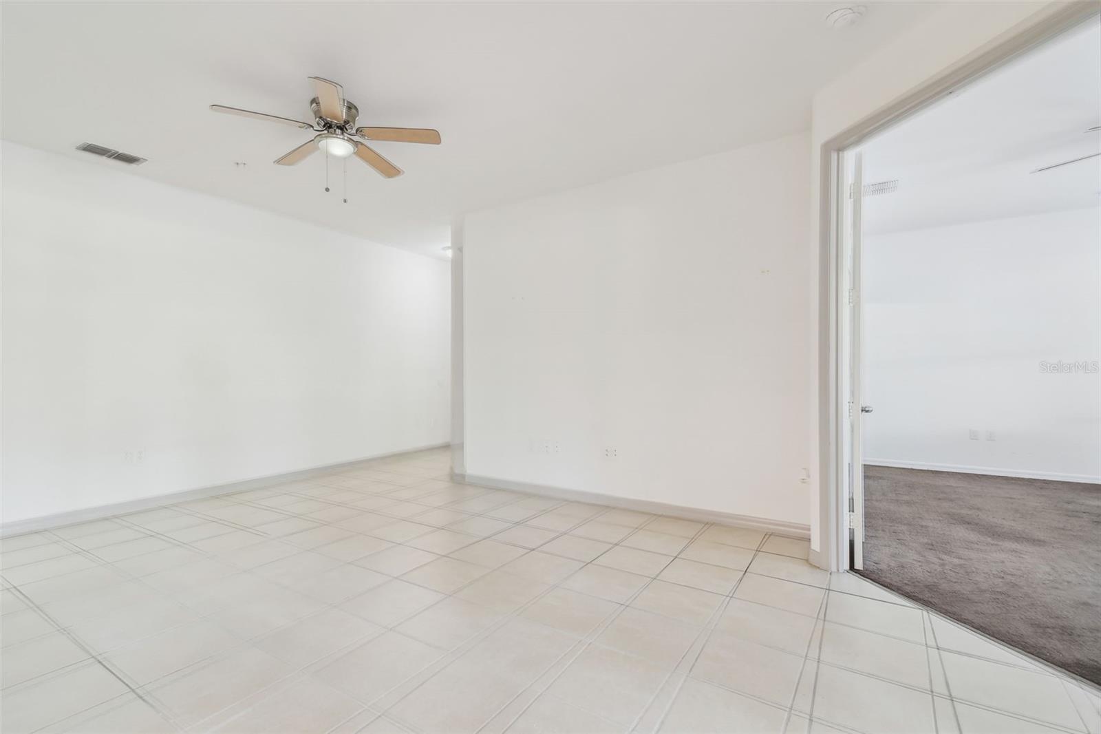 Image 27 of 50 For 5052 Sunridge Palms Drive 102
