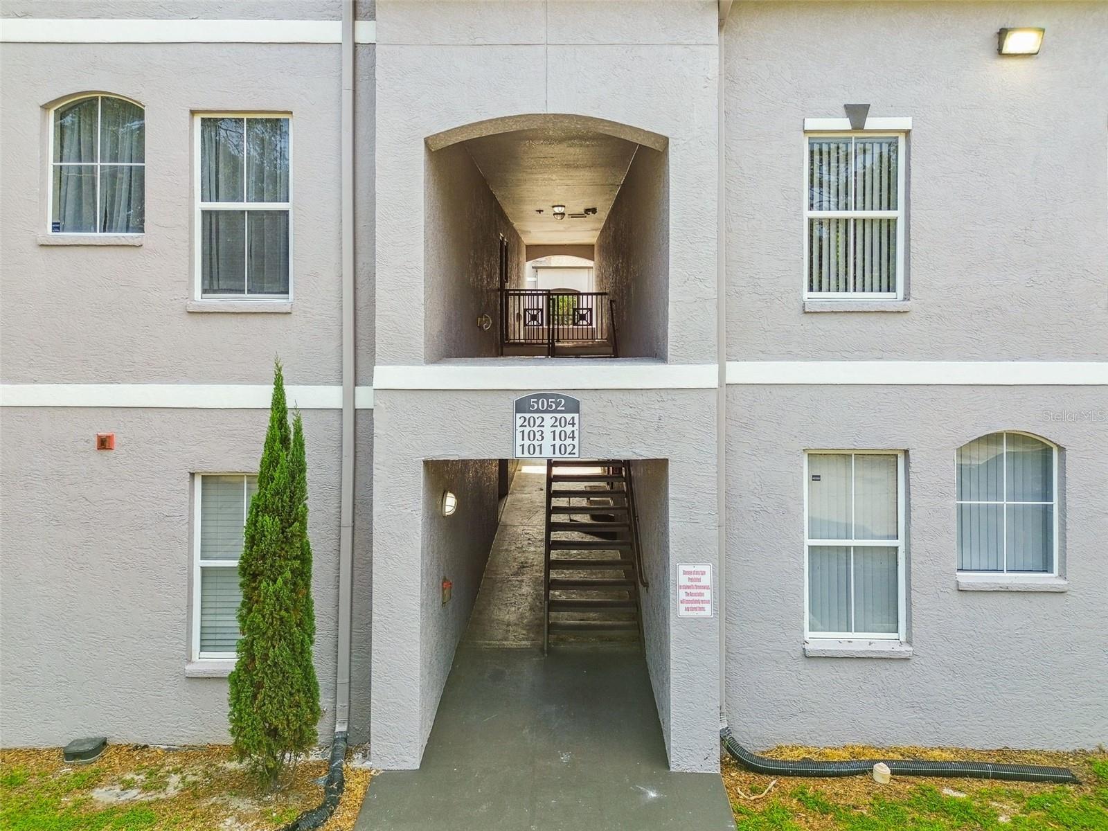 Image 8 of 50 For 5052 Sunridge Palms Drive 102