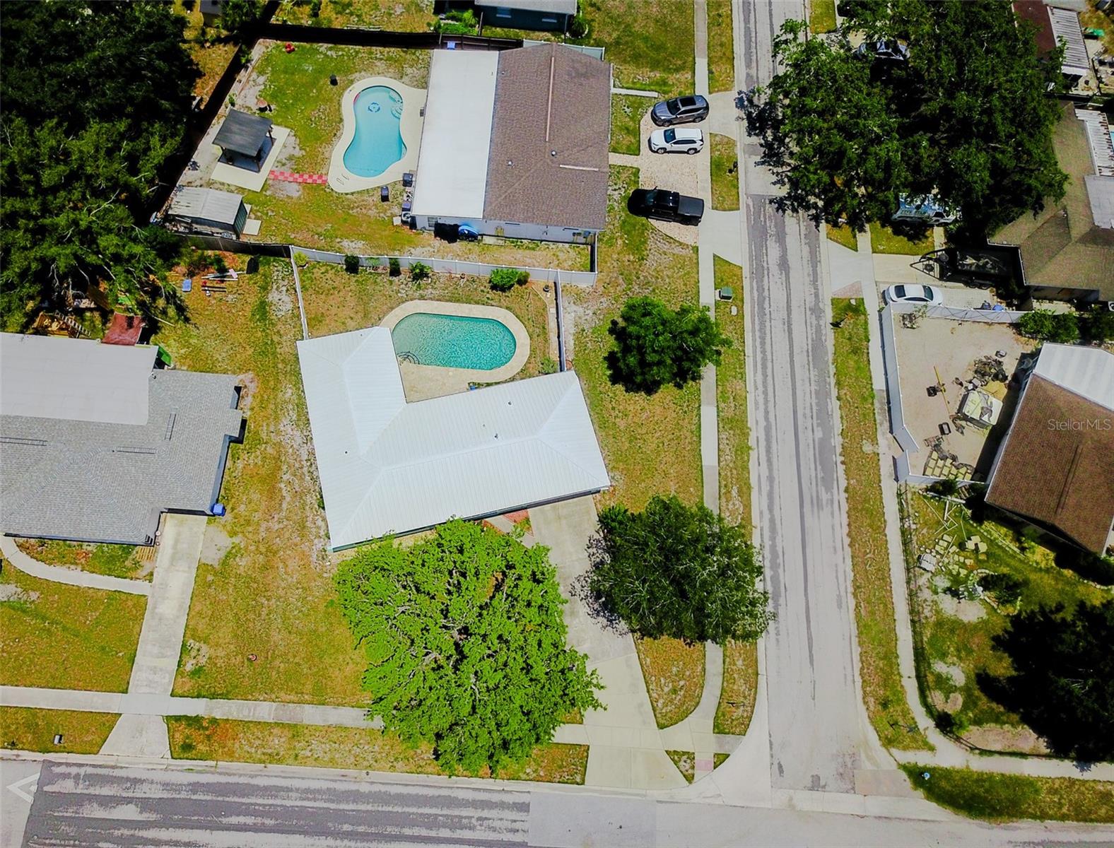 Image 34 of 38 For 1022 Greenbriar Drive