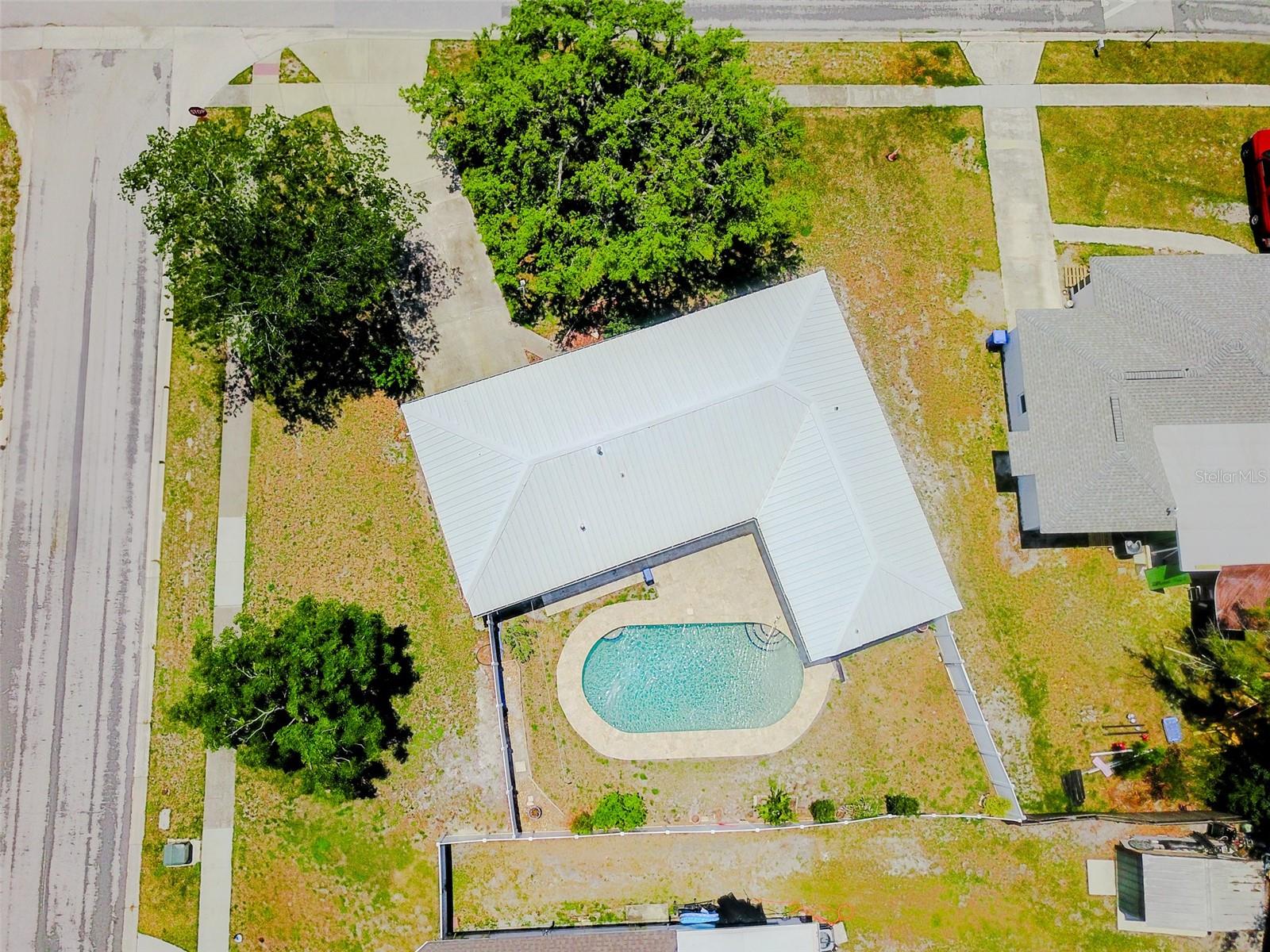 Image 35 of 38 For 1022 Greenbriar Drive