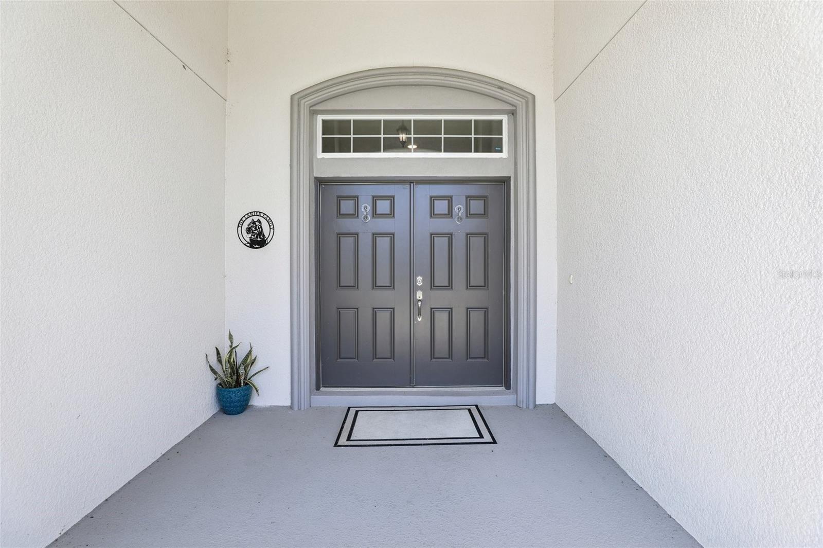 Image 2 of 42 For 229 St Thomas Drive