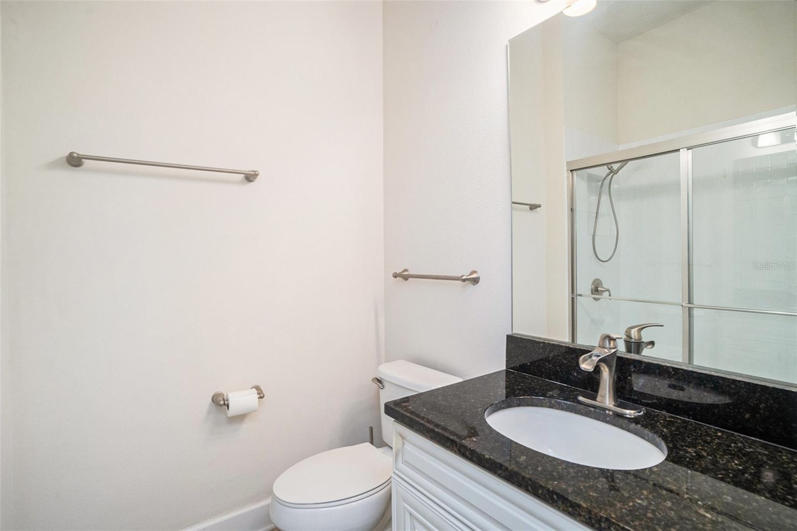 Image 16 of 41 For 212 Shell Creek Court