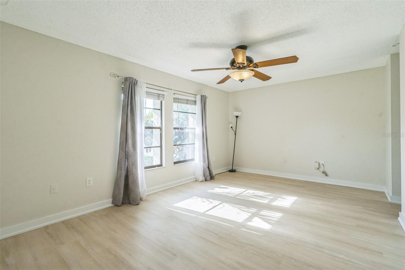 Image 12 of 20 For 2204 78th Street W