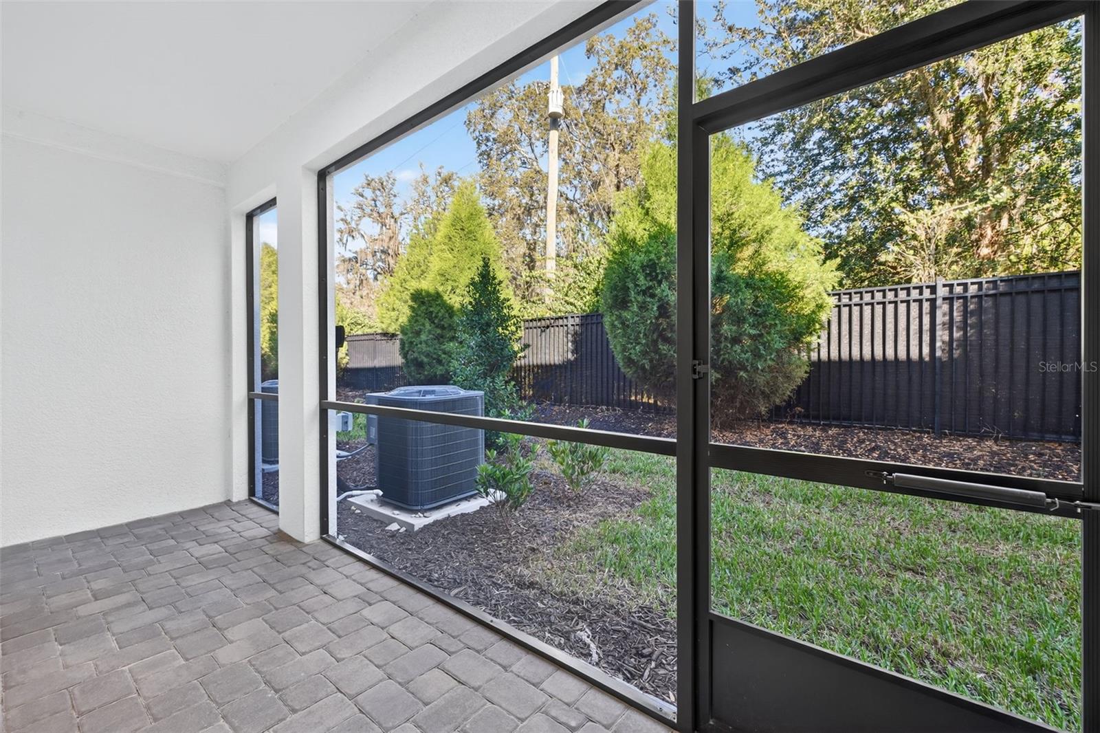 Image 27 of 33 For 1126 Creek Valley Court