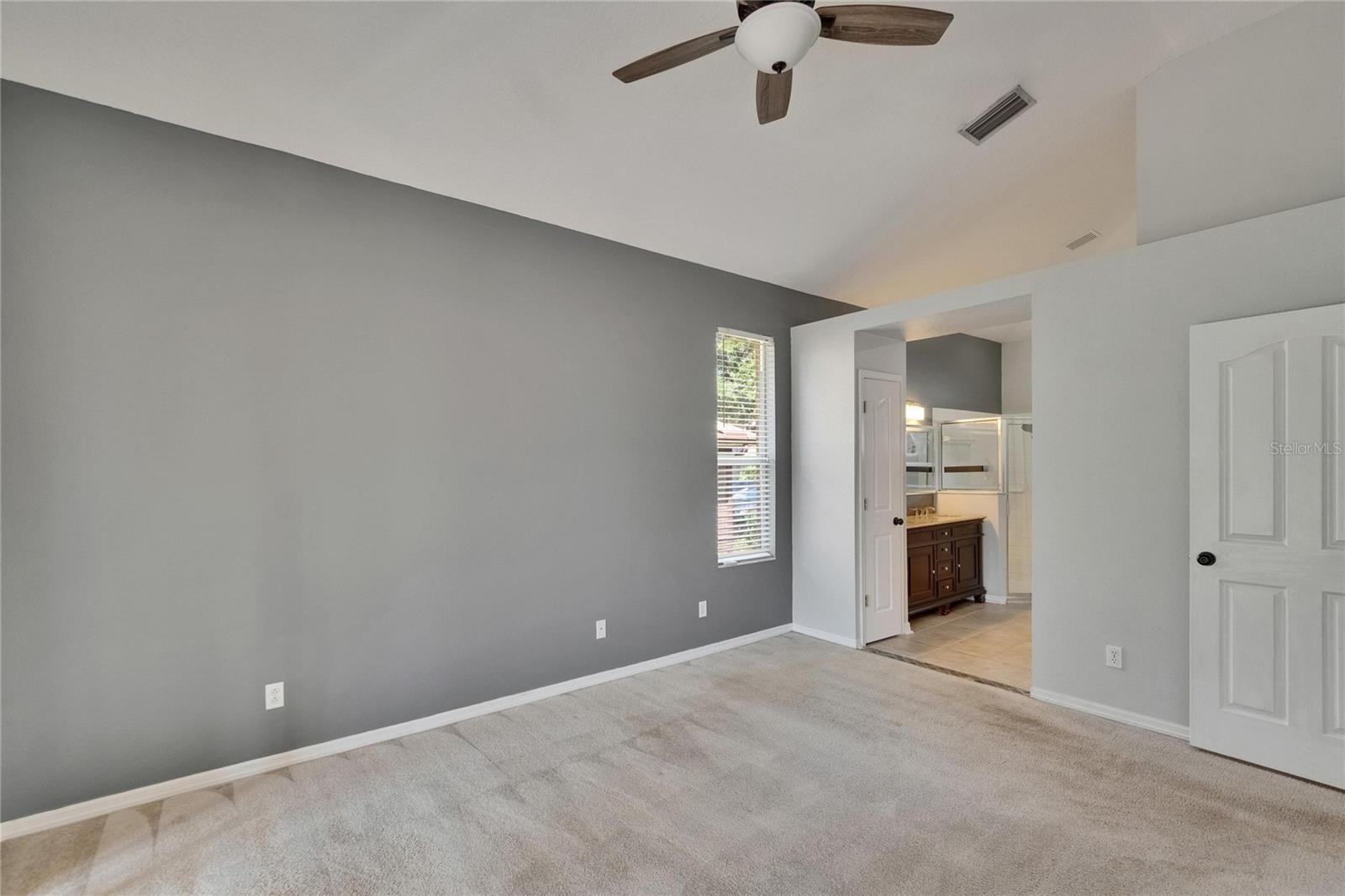 Image 13 of 73 For 4418 River Overlook Drive