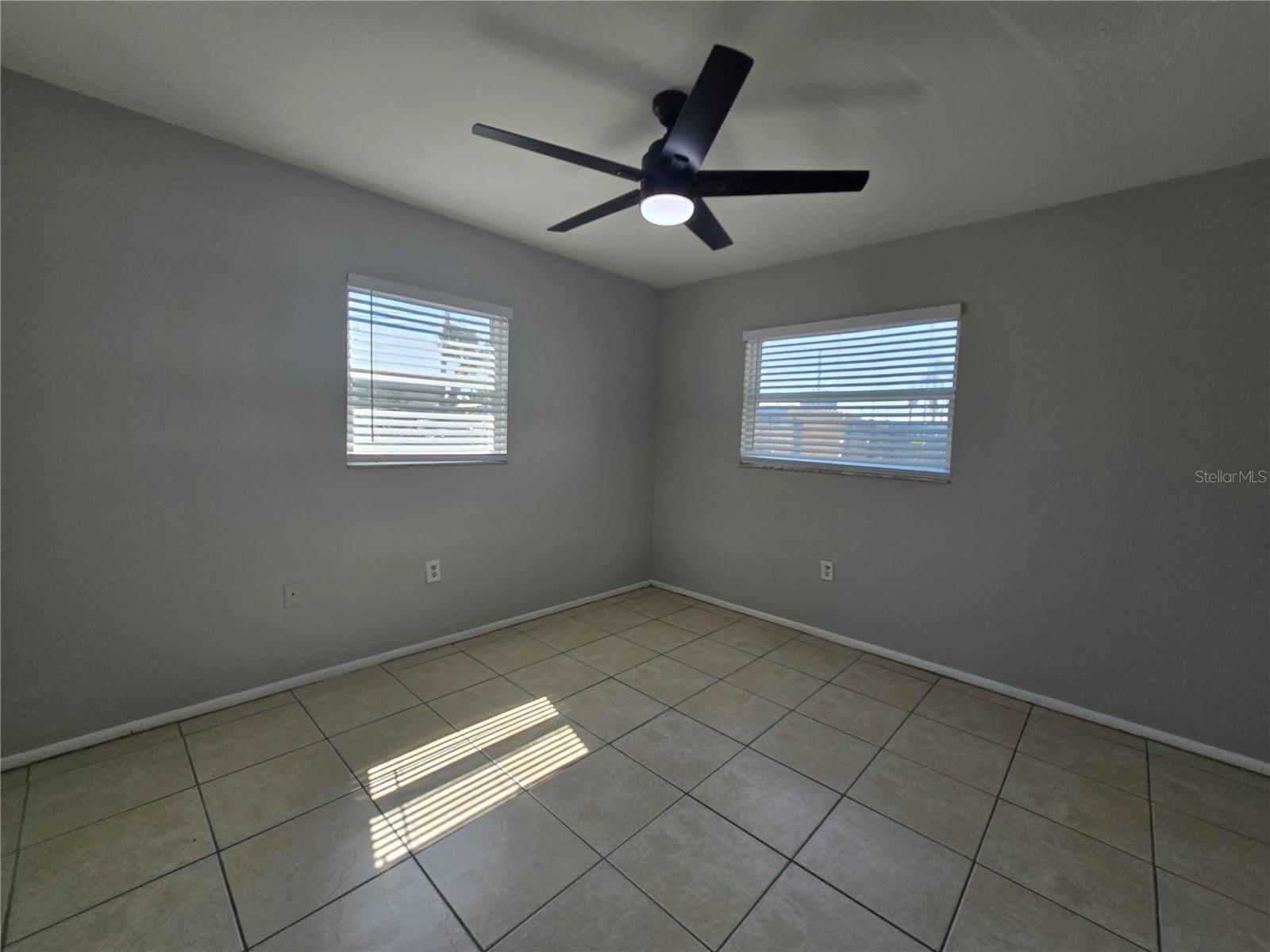 Image 6 of 9 For 13500 Rena Drive A