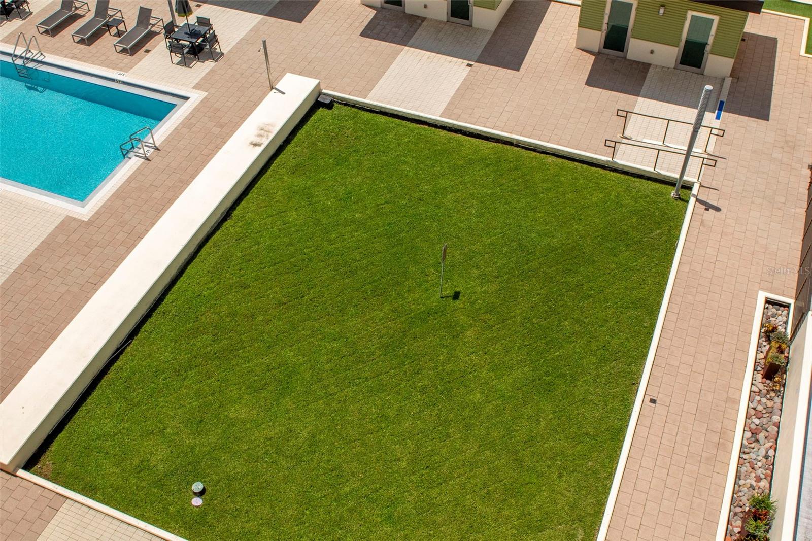 Listing photo id 47 for 1120 Kennedy Boulevard 1512