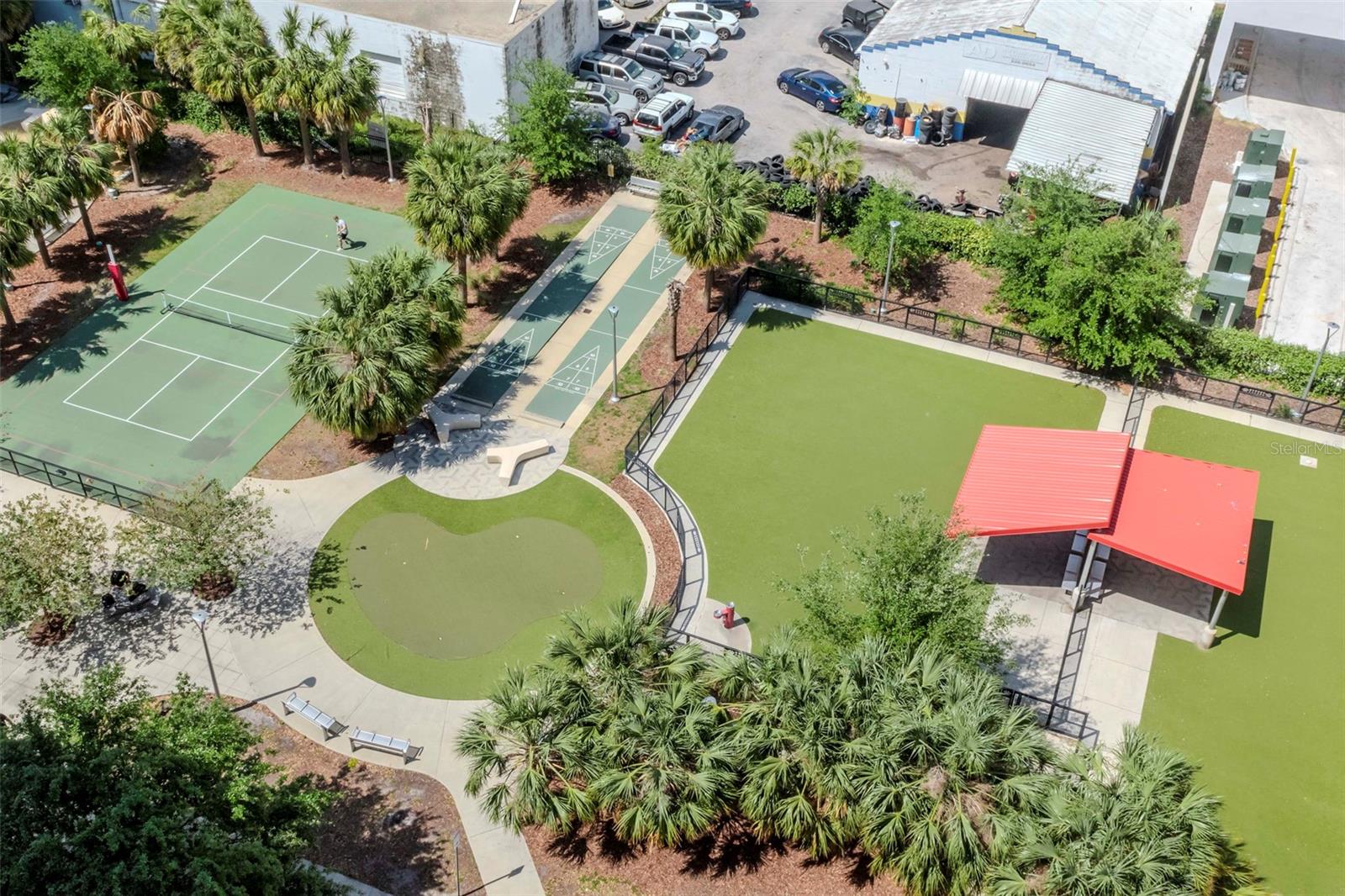 Listing photo id 49 for 1120 Kennedy Boulevard 1512