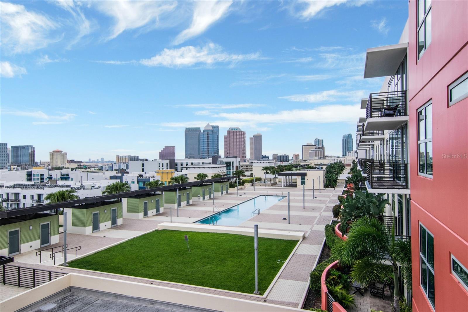Listing photo id 50 for 1120 Kennedy Boulevard 1512