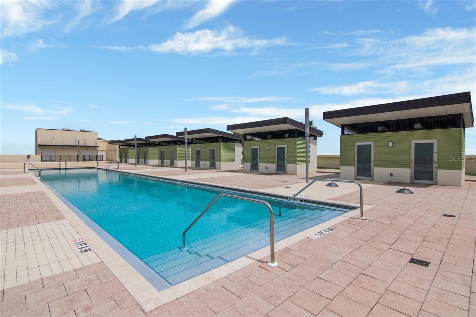 Listing photo id 51 for 1120 Kennedy Boulevard 1512