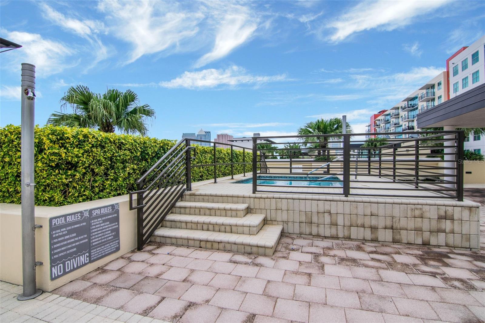 Listing photo id 52 for 1120 Kennedy Boulevard 1512