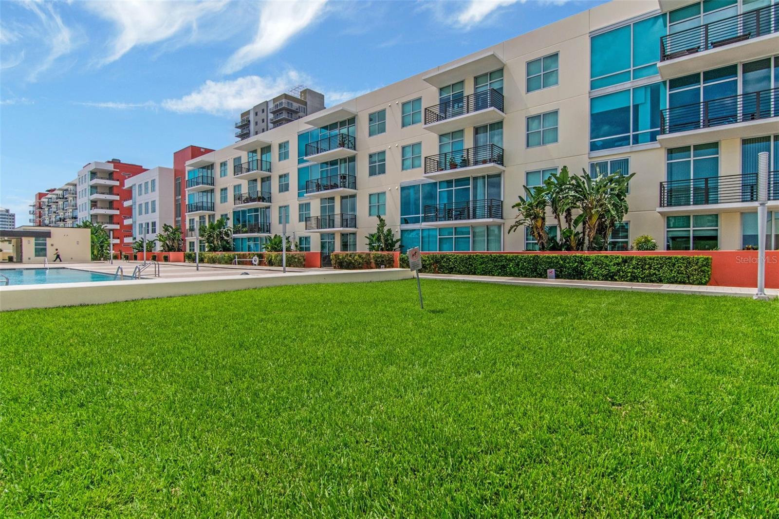 Listing photo id 56 for 1120 Kennedy Boulevard 1512