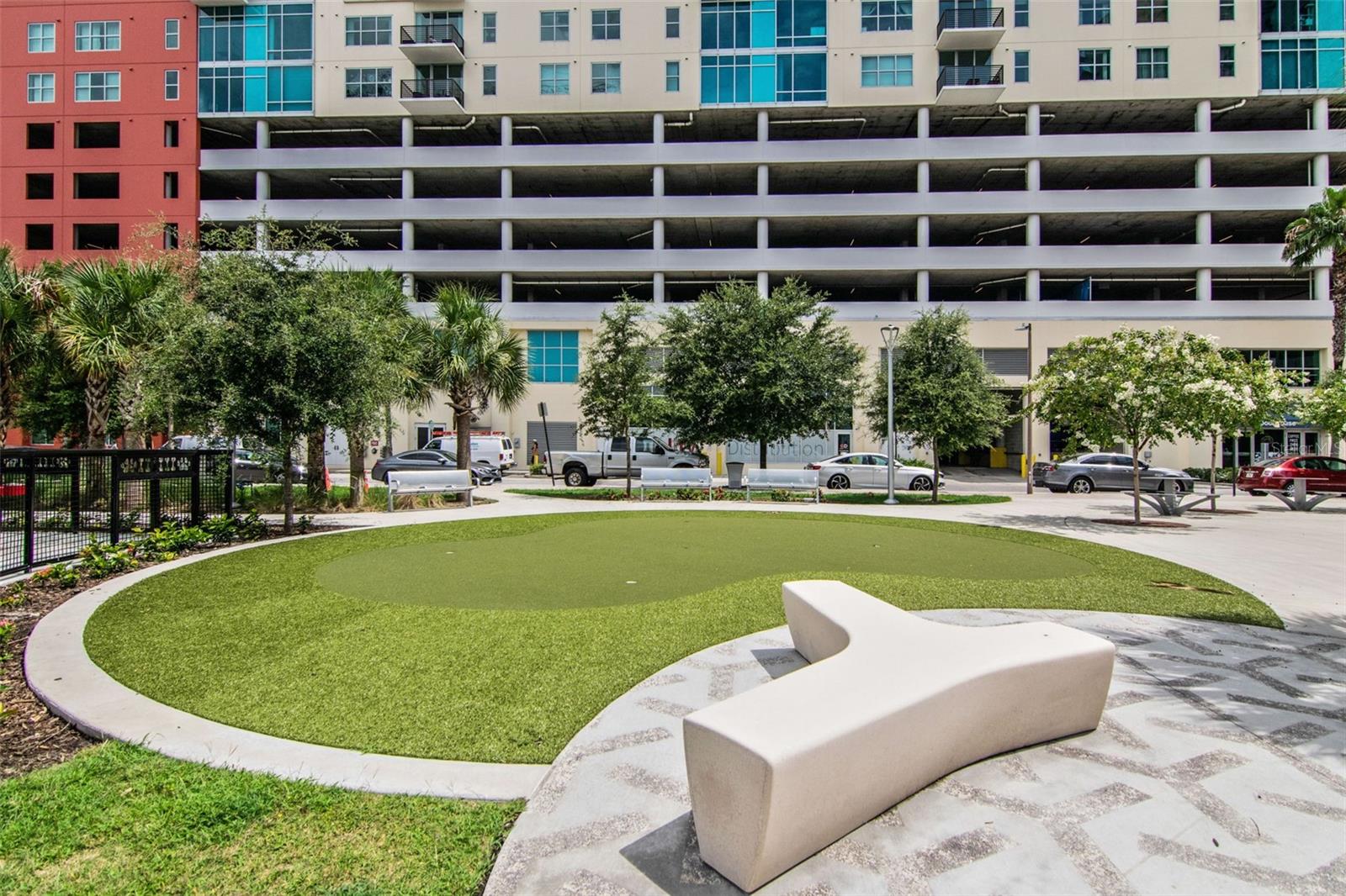 Listing photo id 61 for 1120 Kennedy Boulevard 1512