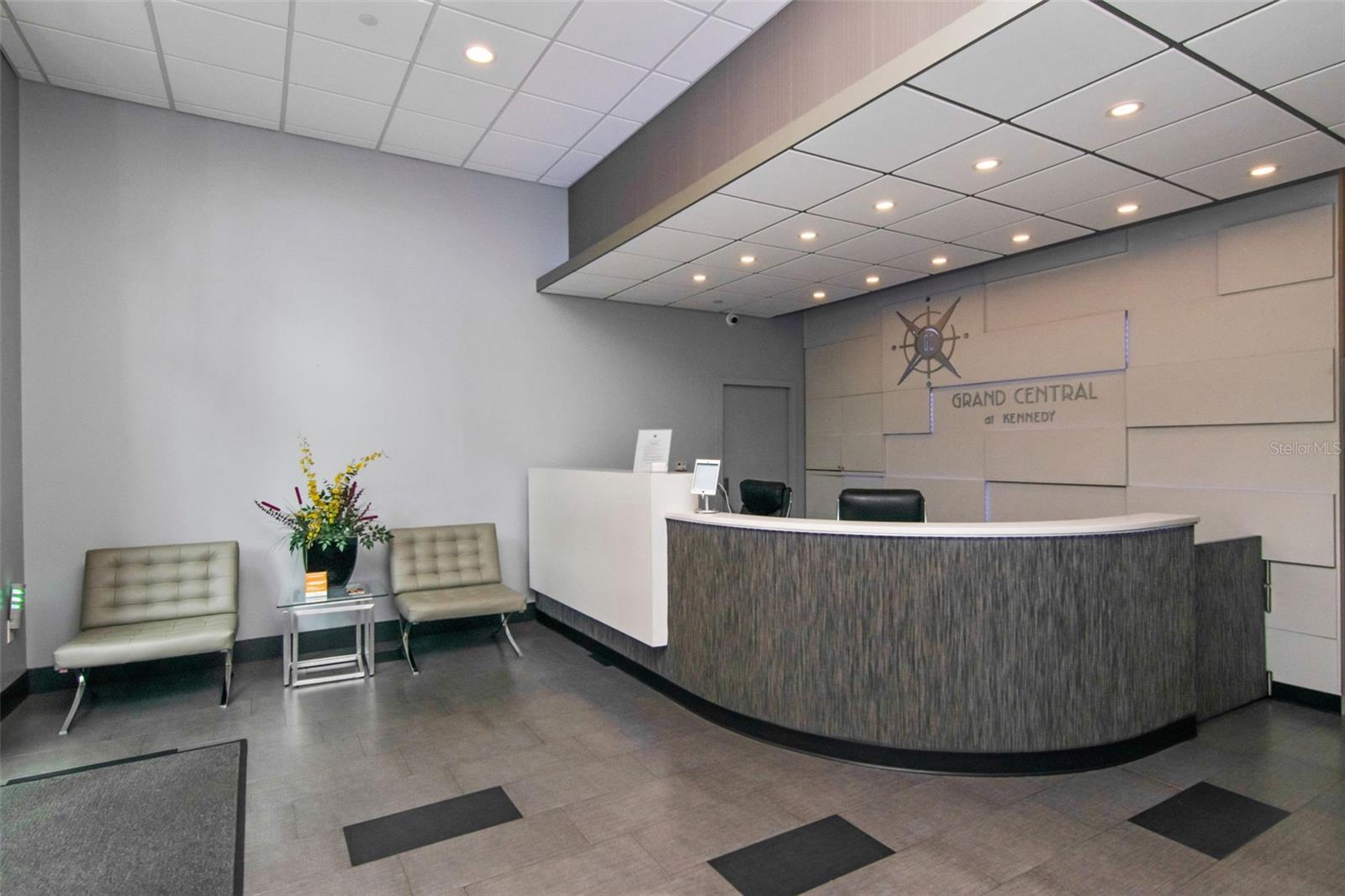 Listing photo id 66 for 1120 Kennedy Boulevard 1512