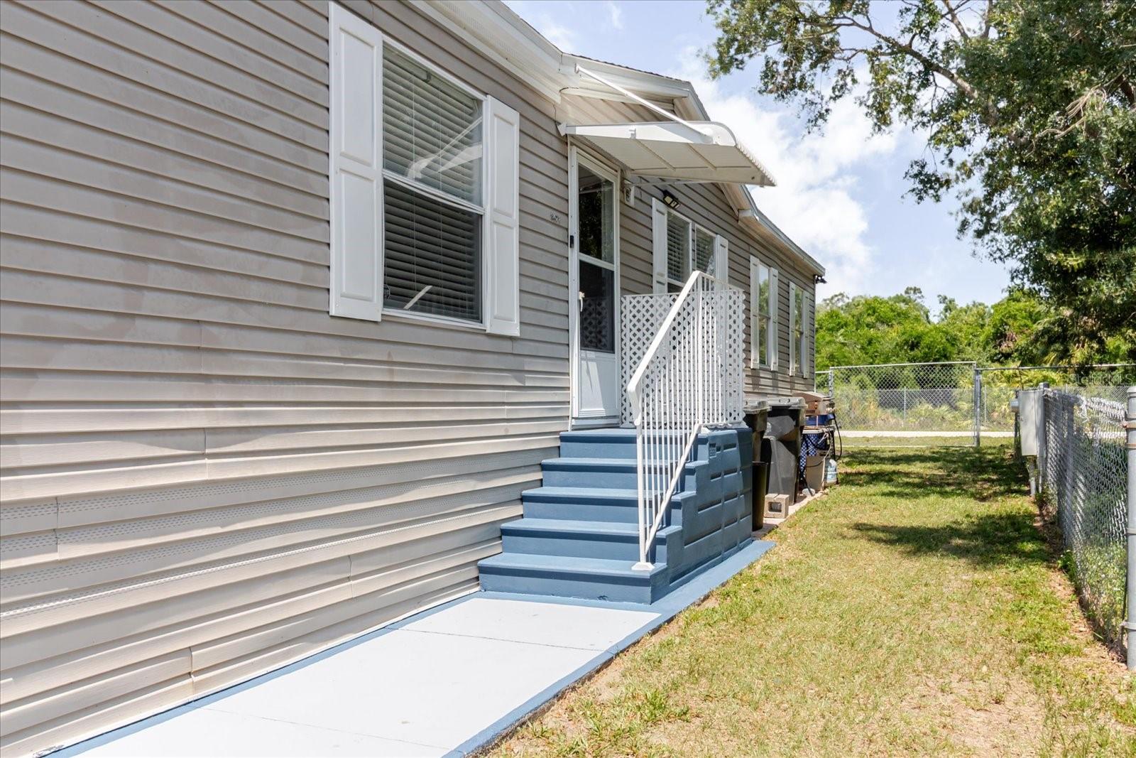 Image 6 of 78 For 8471 Fantasia Park Way