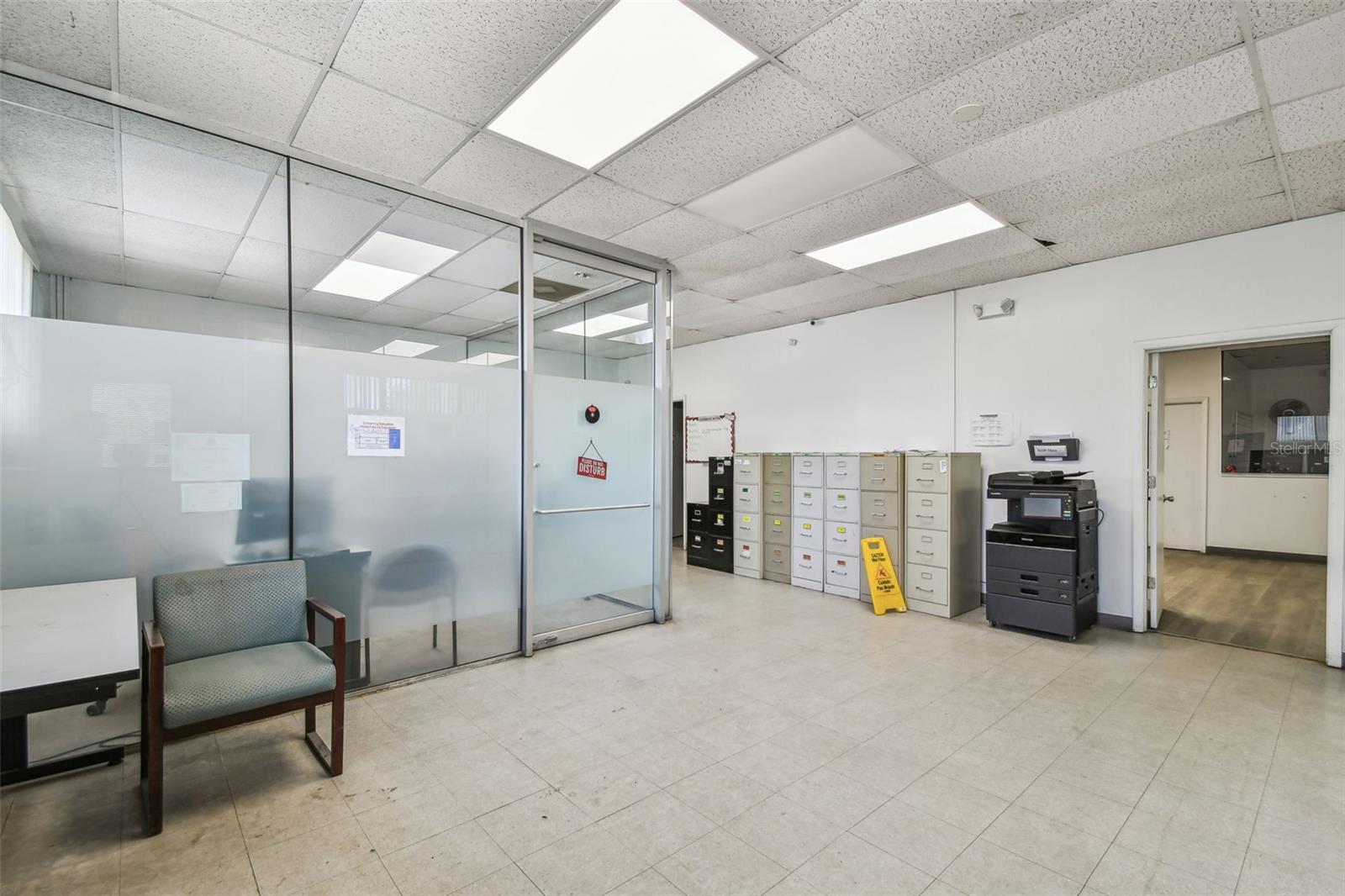 Image 37 of 74 For 1705 52nd Street